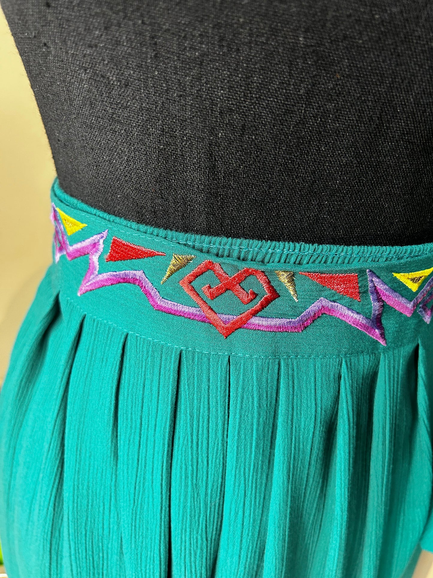 Peter Popovitch 2-Piece Embroidered Pant Set