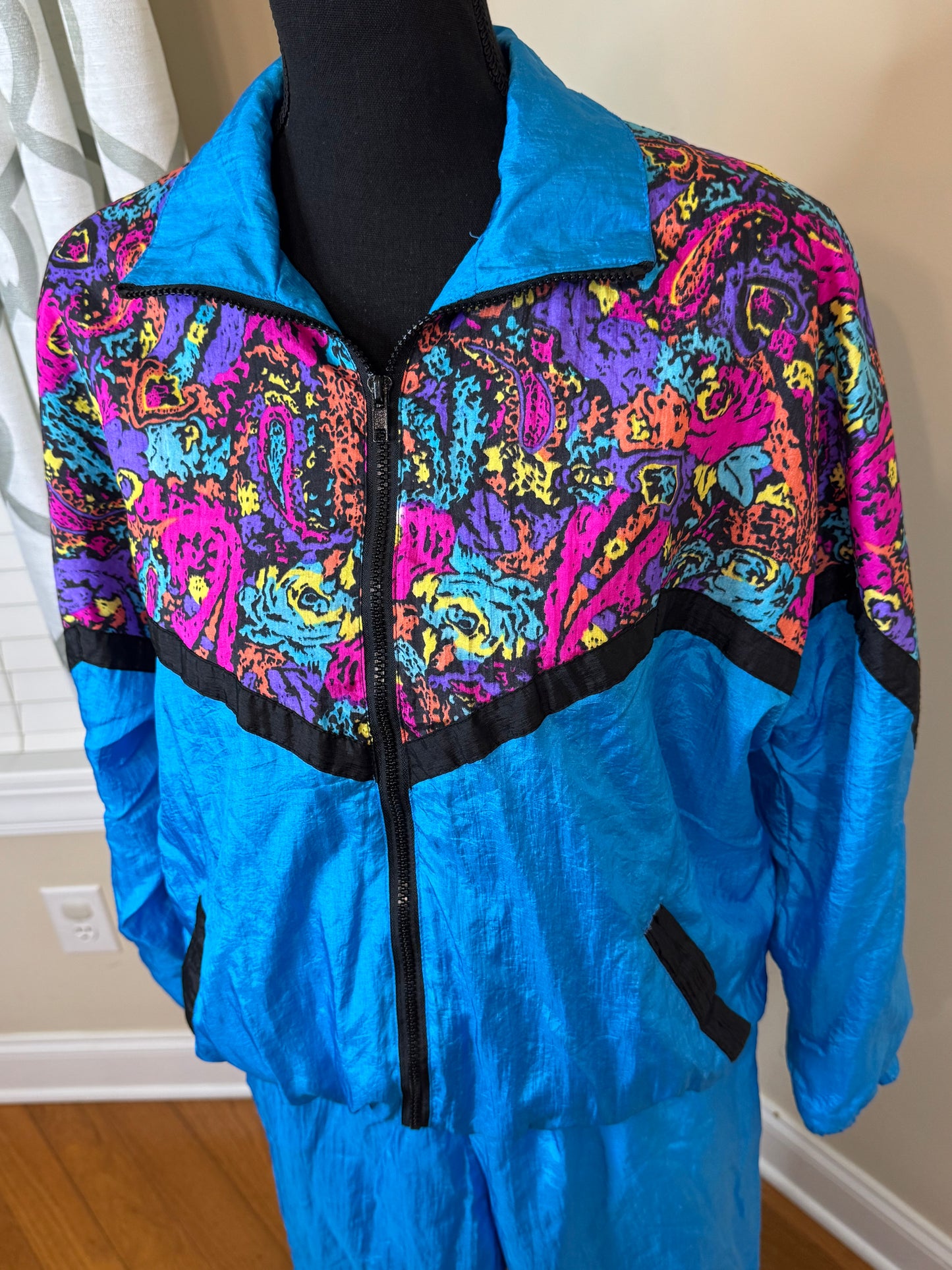 Pan Asian Vintage Windbreaker Set