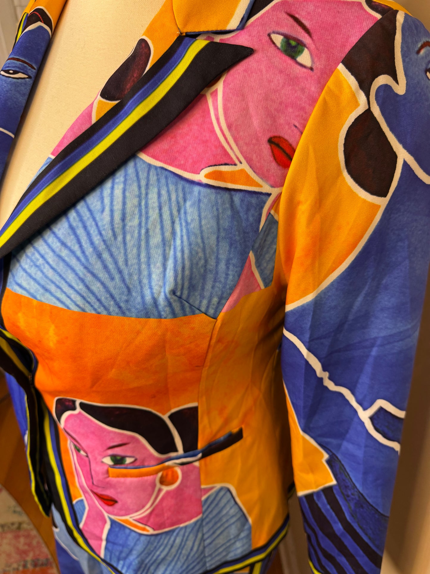The Frida Print Blazer Set by L’ATISTE