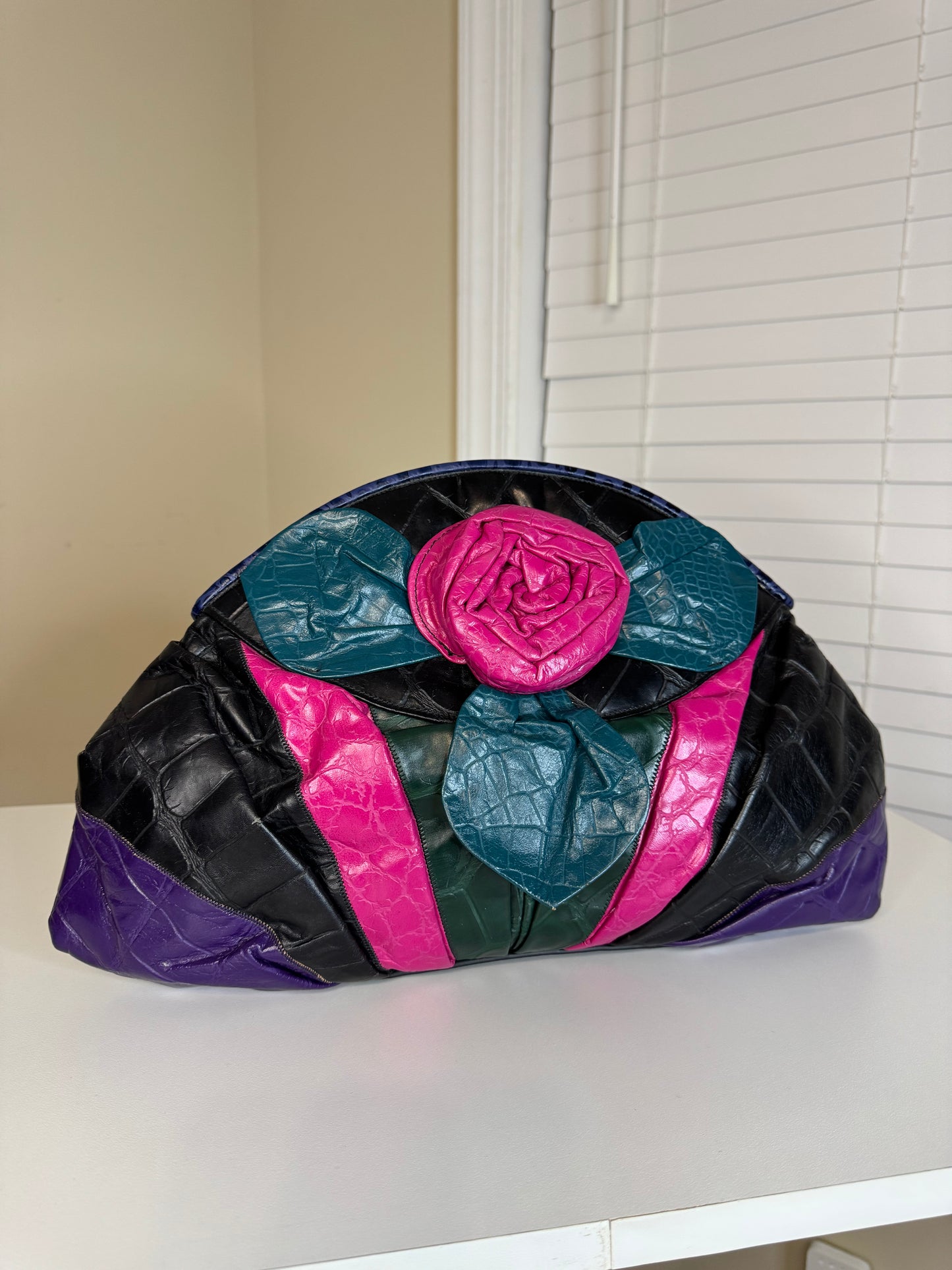 Halo of New York Vtg Clutch