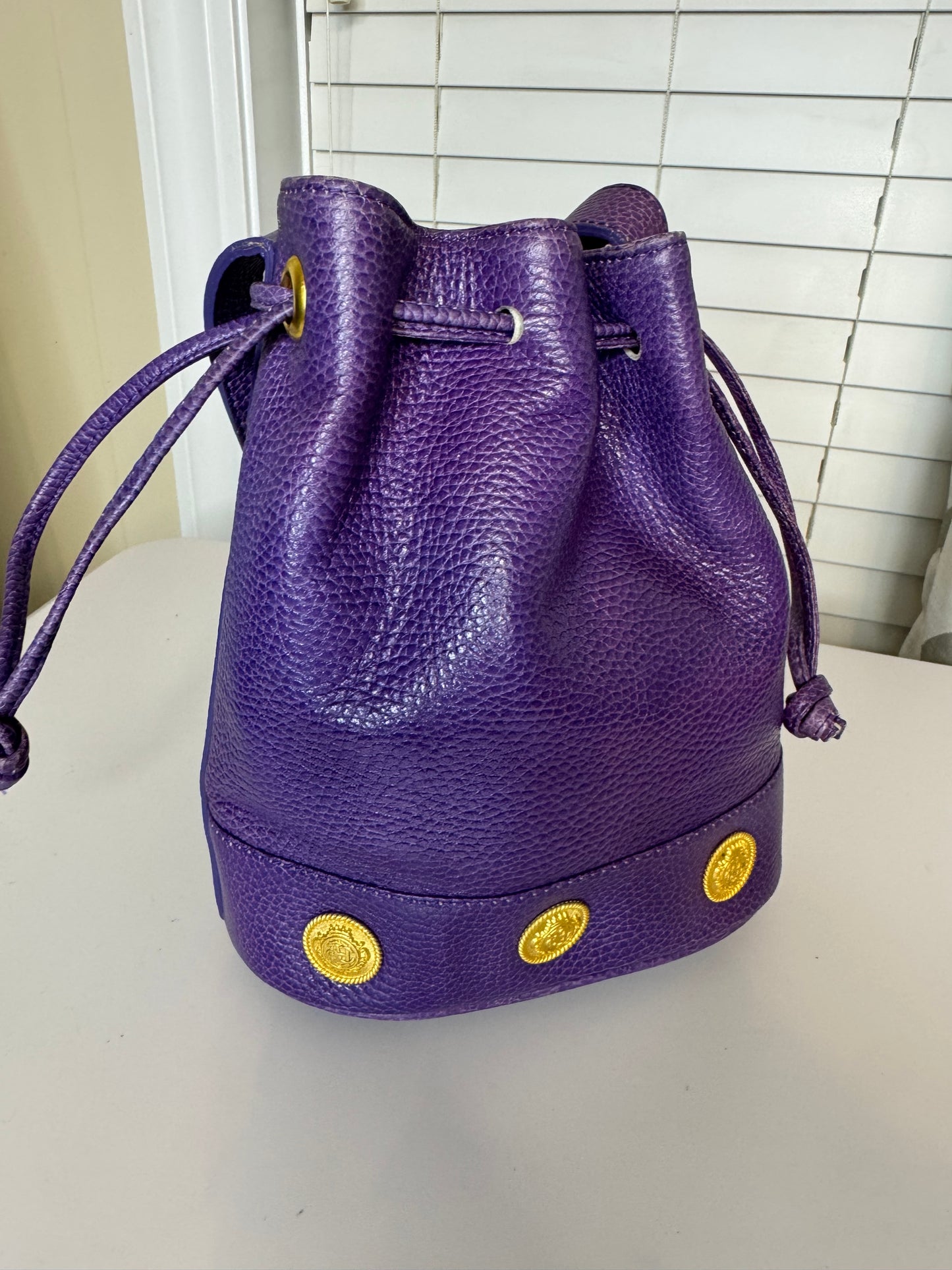 J.H. Collections Drawstring Bucket Bag