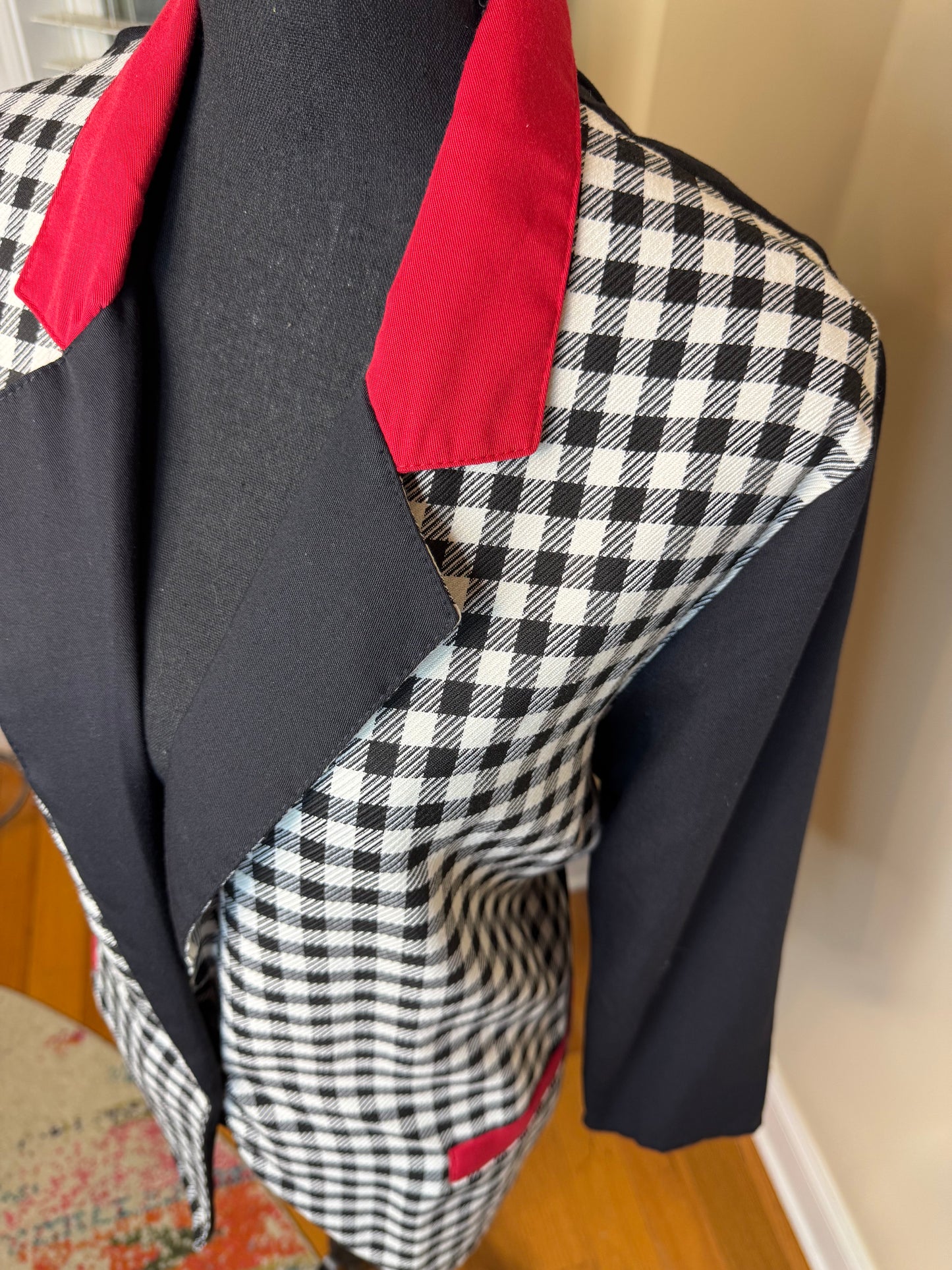 Vintage Bobbie Brooks Houndstooth Blazer
