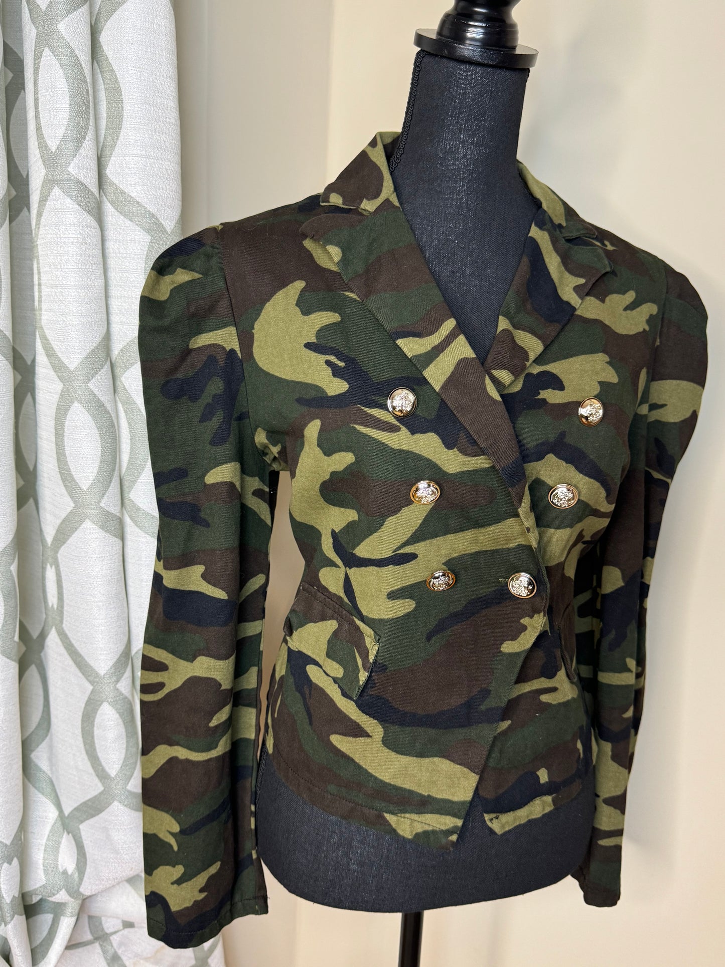 Camouflage Cropped Jacket