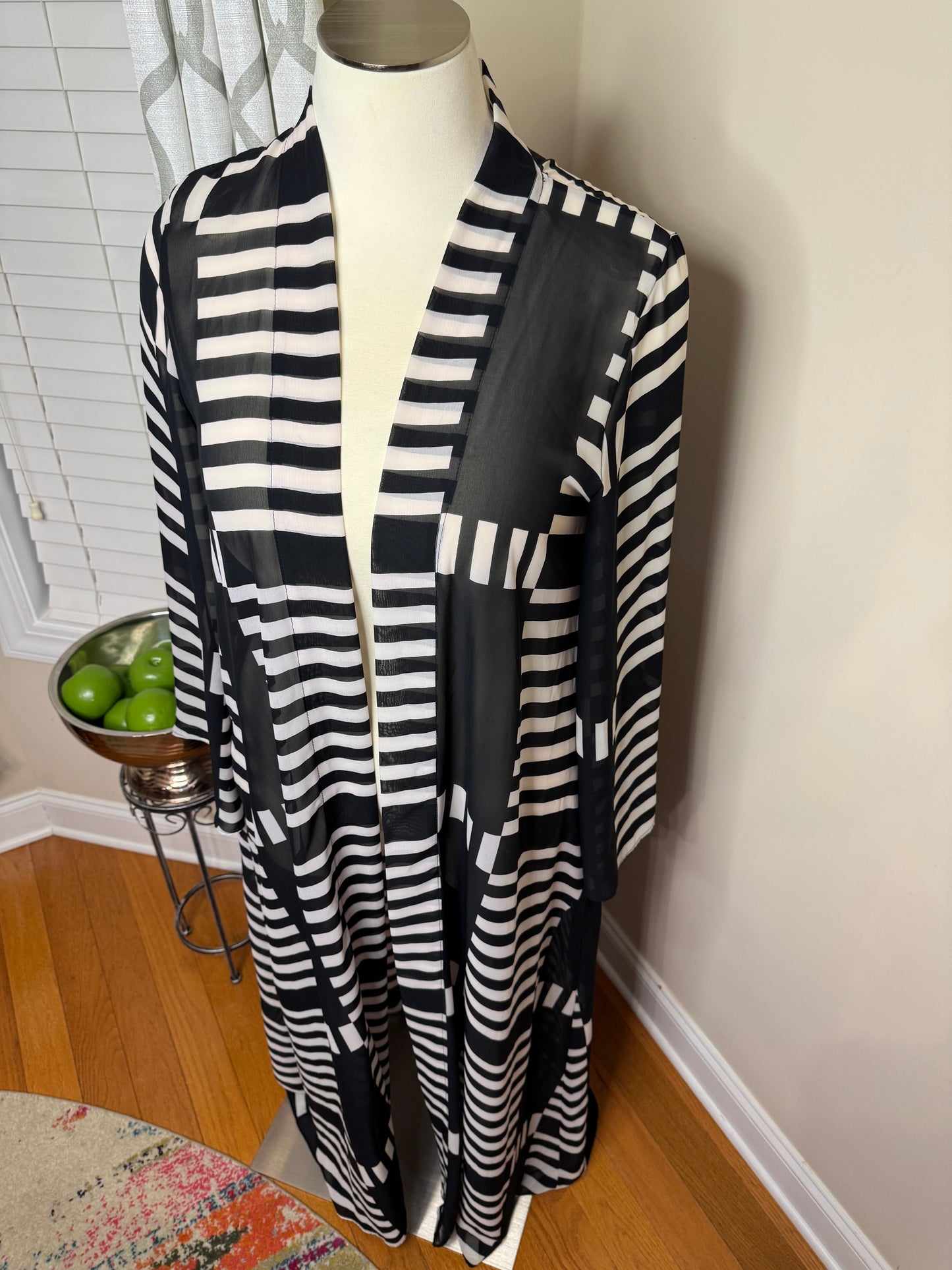 Karen-T Design Black and White Open Sheer Duster