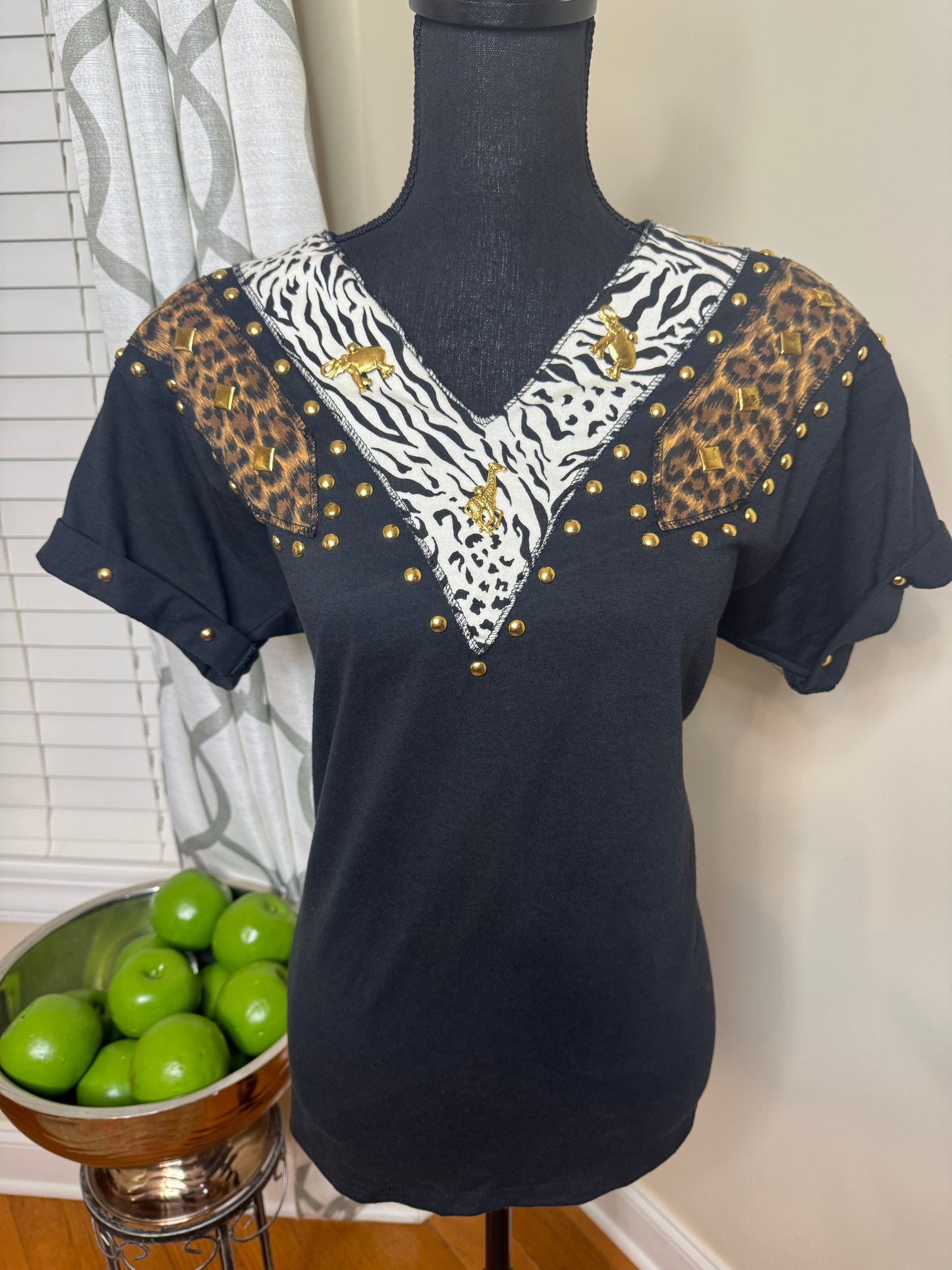 Gepetto Vtg Animal Kingdom Tshirt with Studs