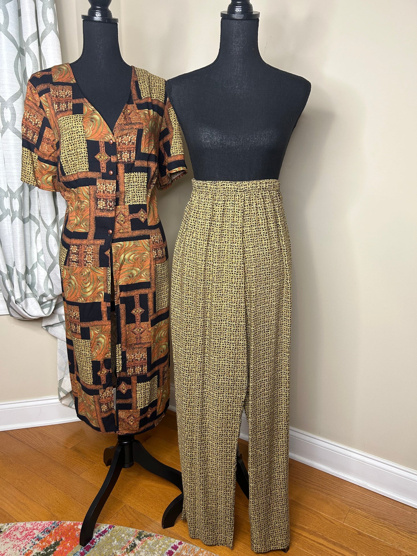 Neutral Tone Vintage 2-Piece Pant Set