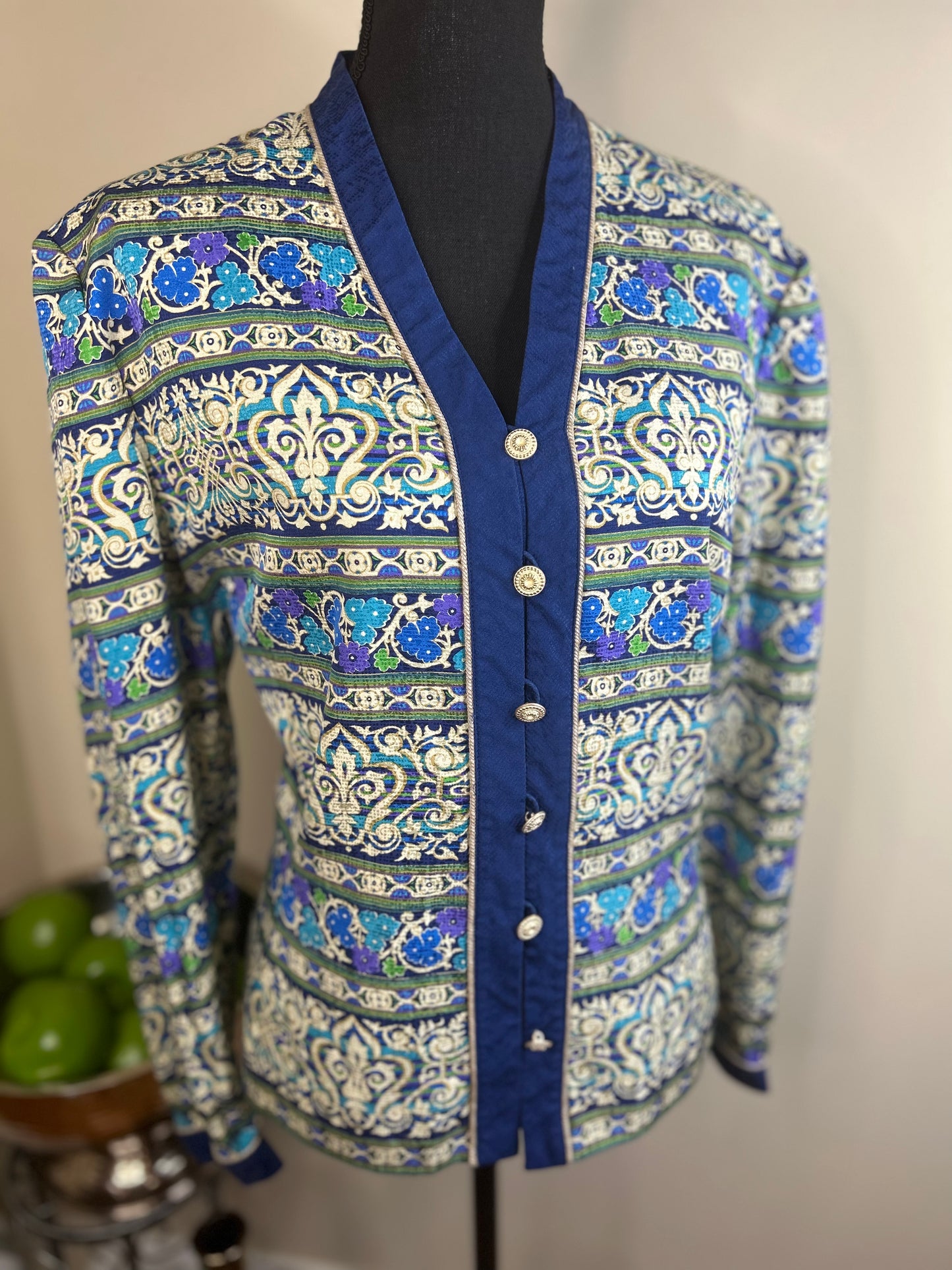 Papell Croppped Blazer