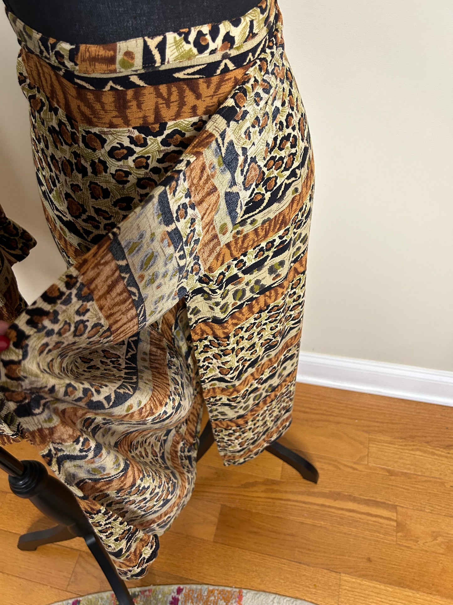 2-Piece Vintage Wrap Skirt Set