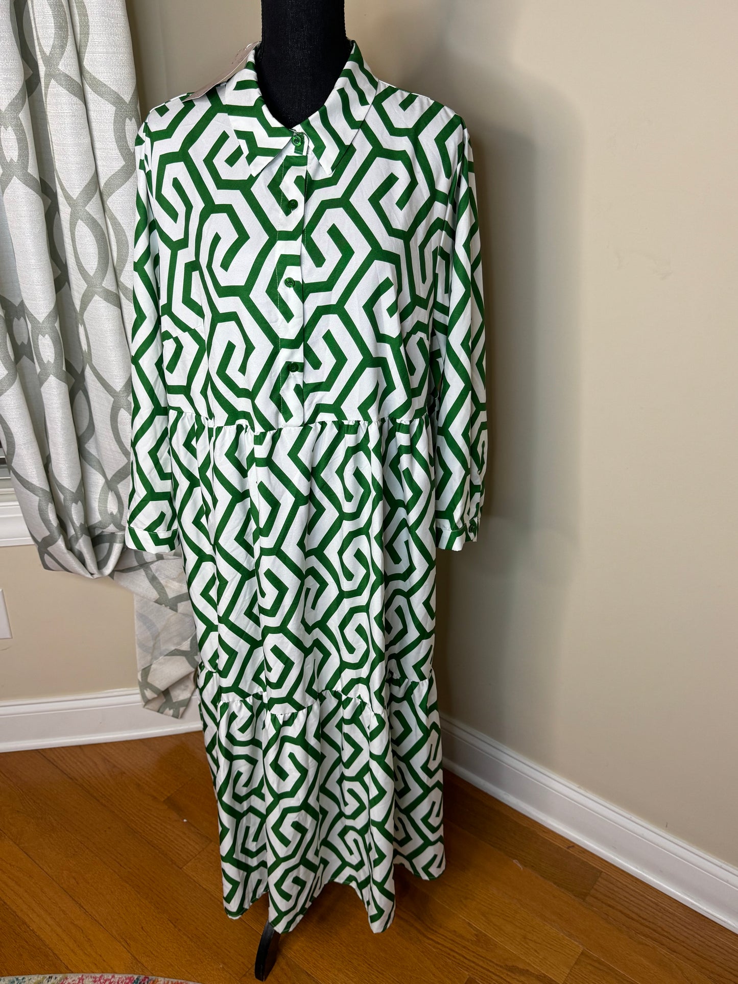 Emery Rose Green and White Dress NWT