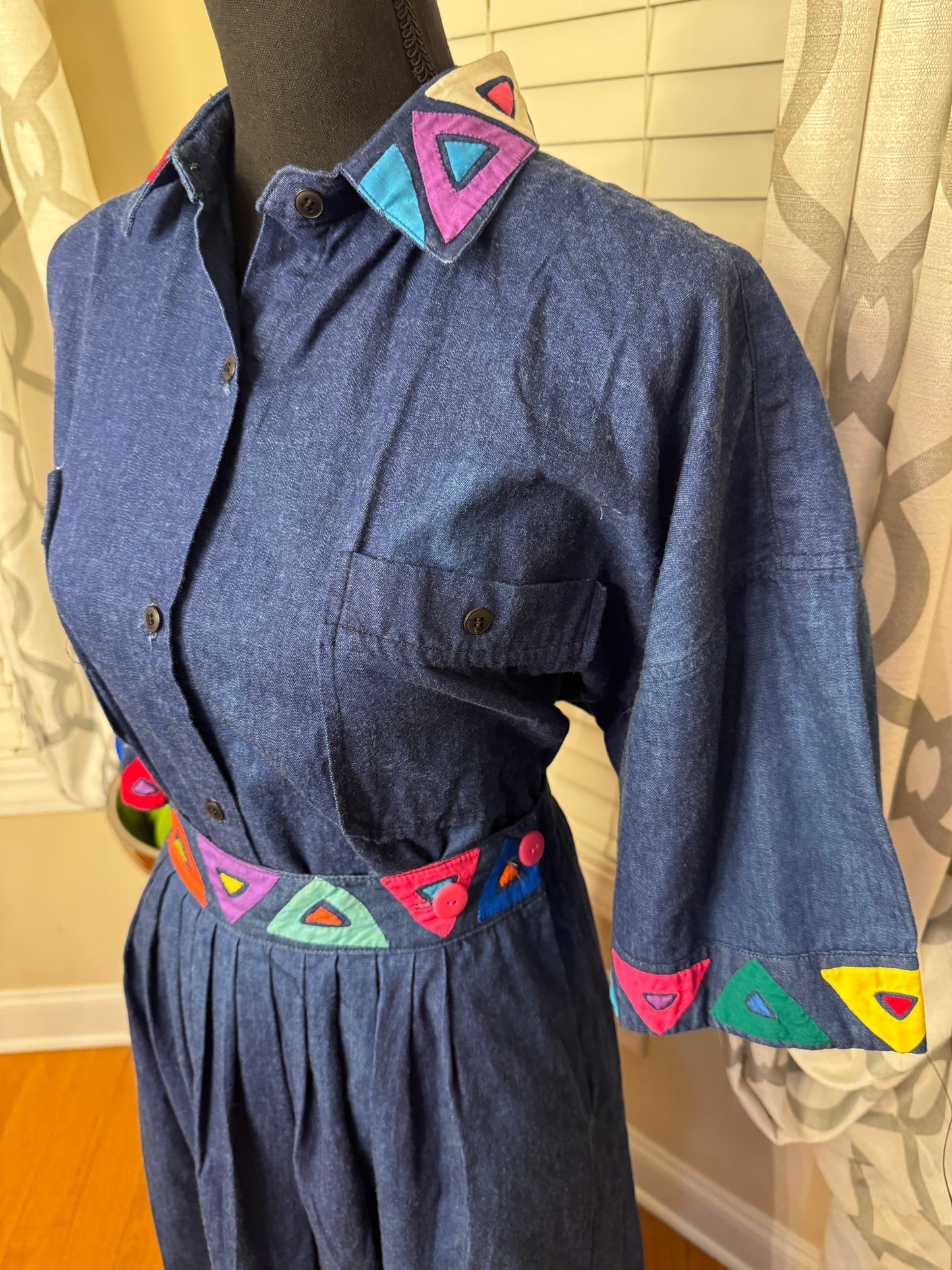 The MOLA Collection Vintage 2-Piece Skirt Set
