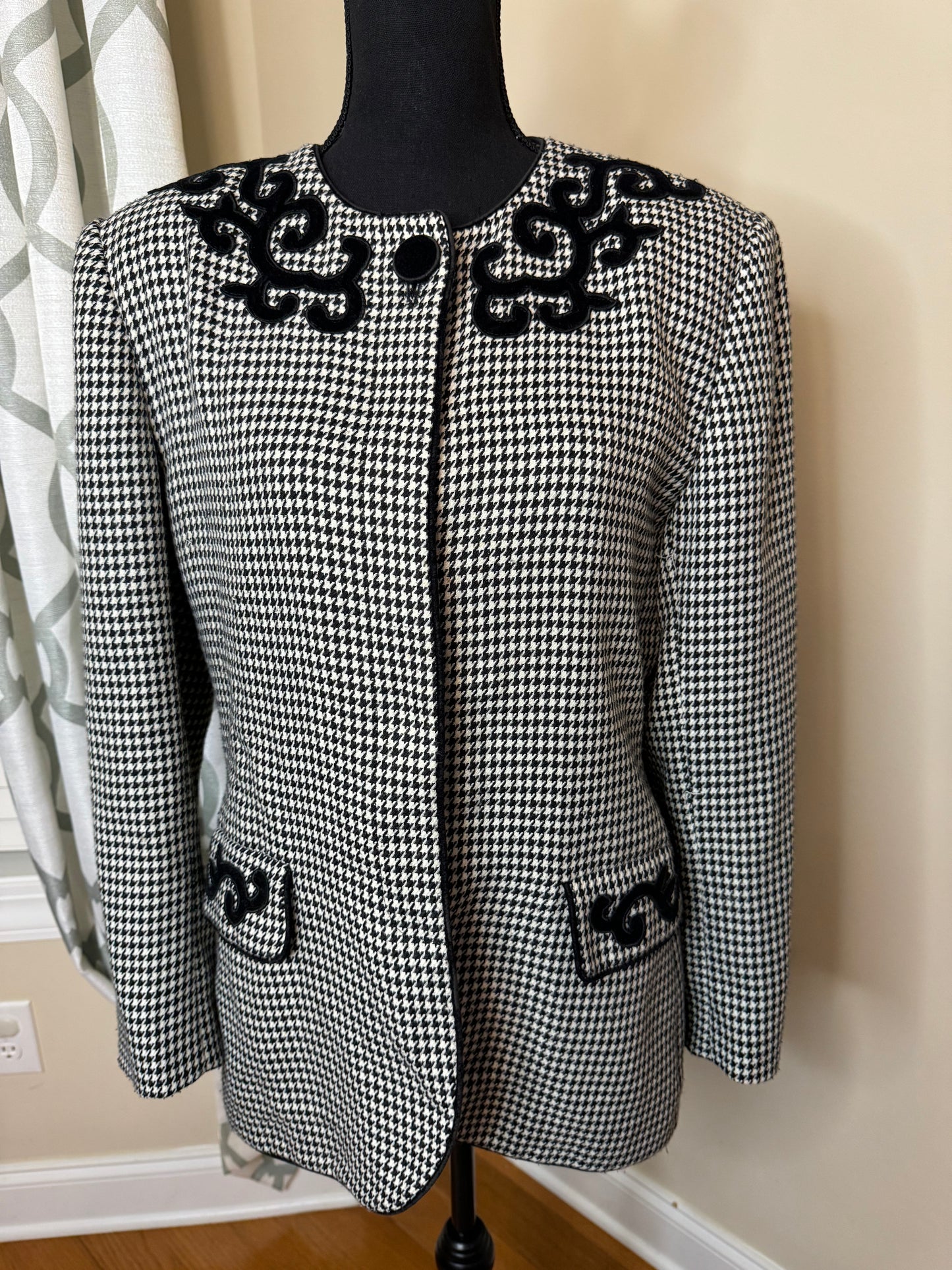 Vintage John Meyer Houndstooth Embroidered Blazer