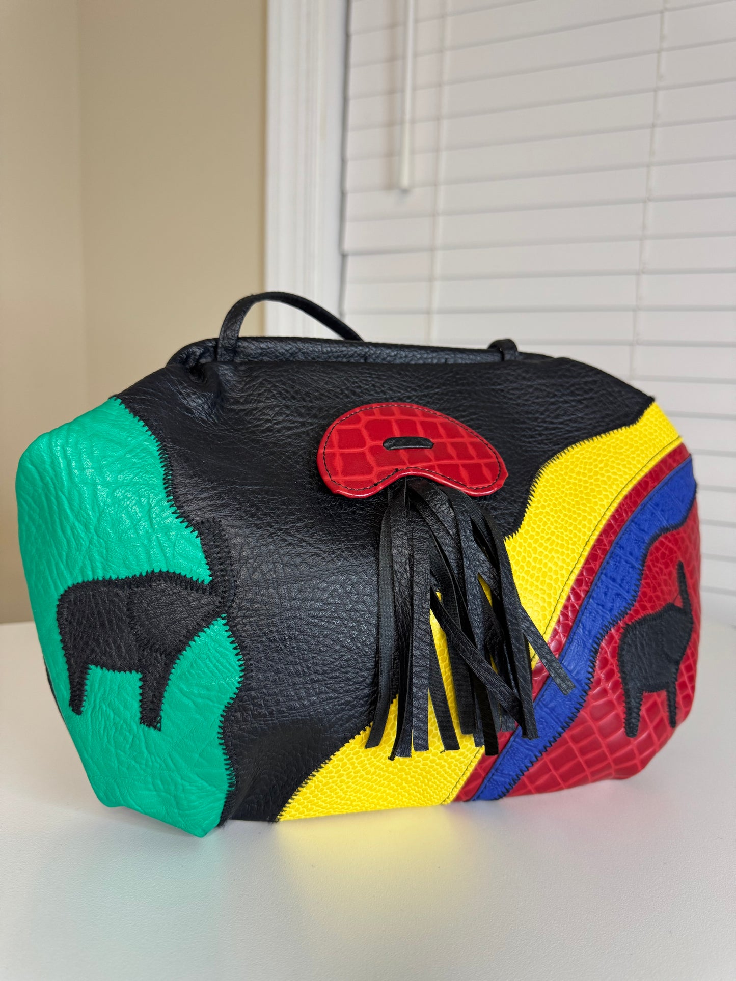 Vtg Elephant Handbag w/ Strap