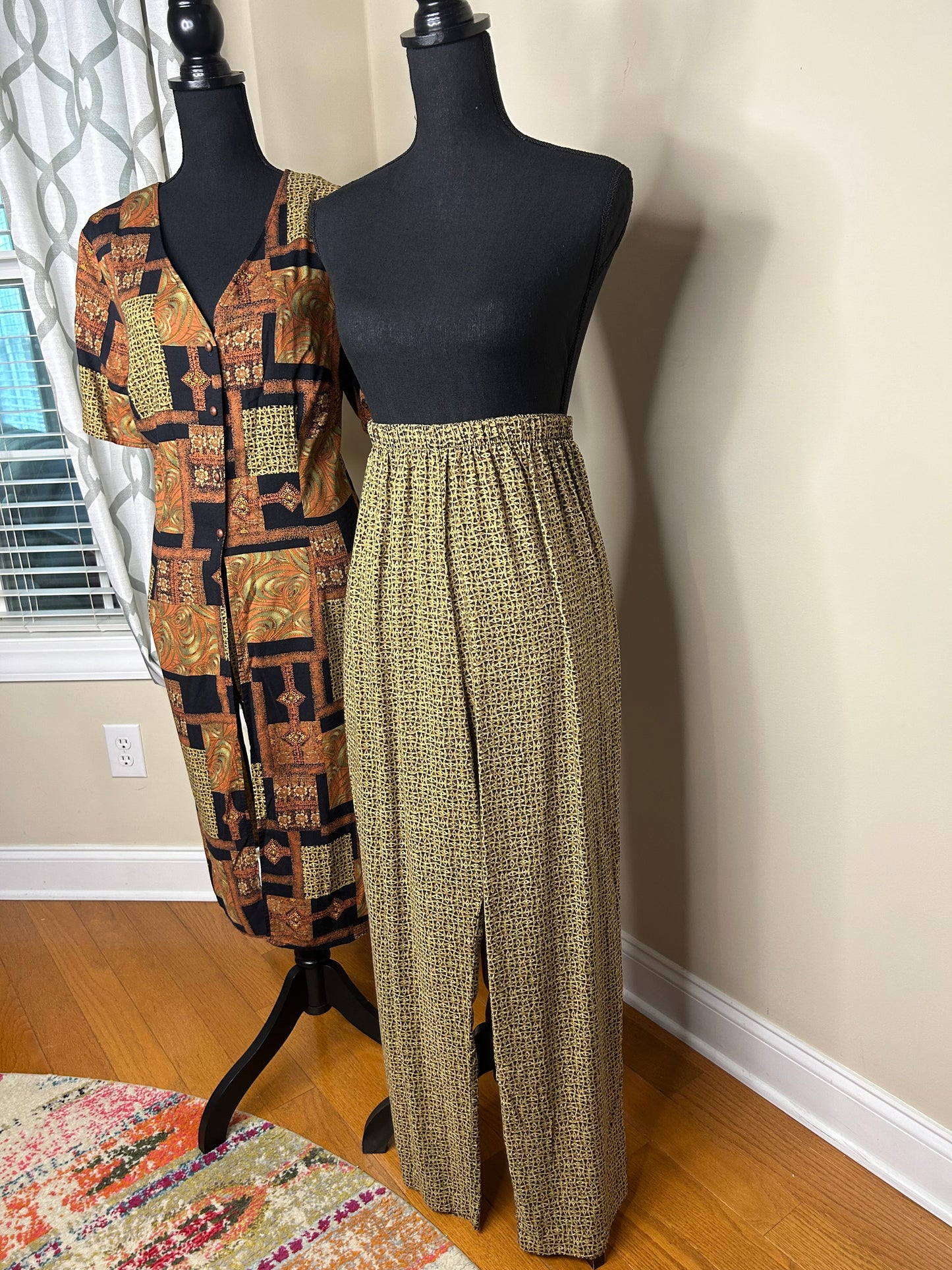 Neutral Tone Vintage 2-Piece Pant Set