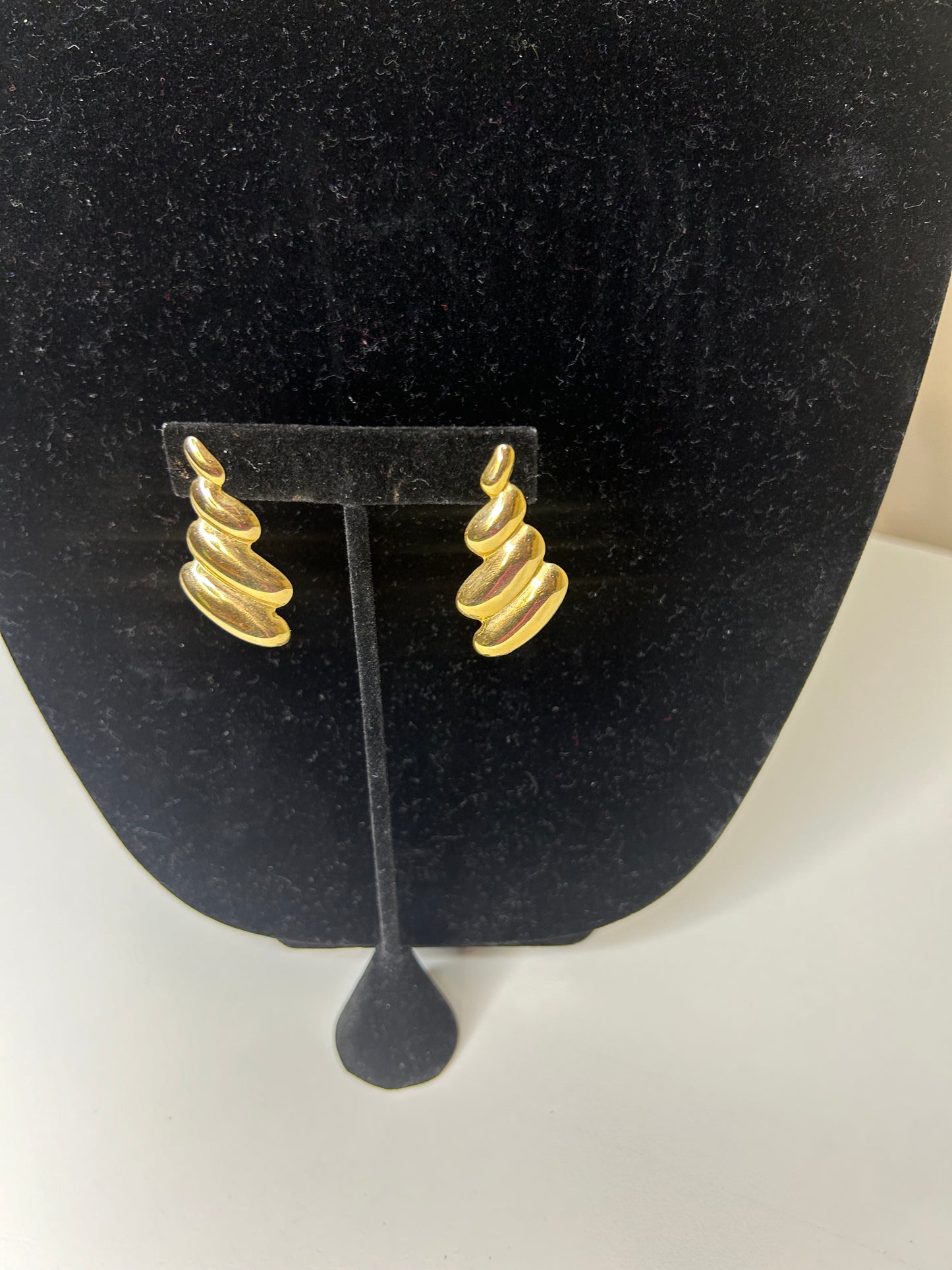 Vintage Necklace and Bracelet Set with Earrings