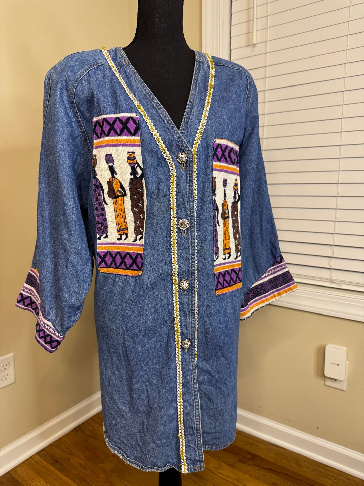 Vtg Charlie Casuals of California Embroidered & Bejeweled Shirt/Jacket