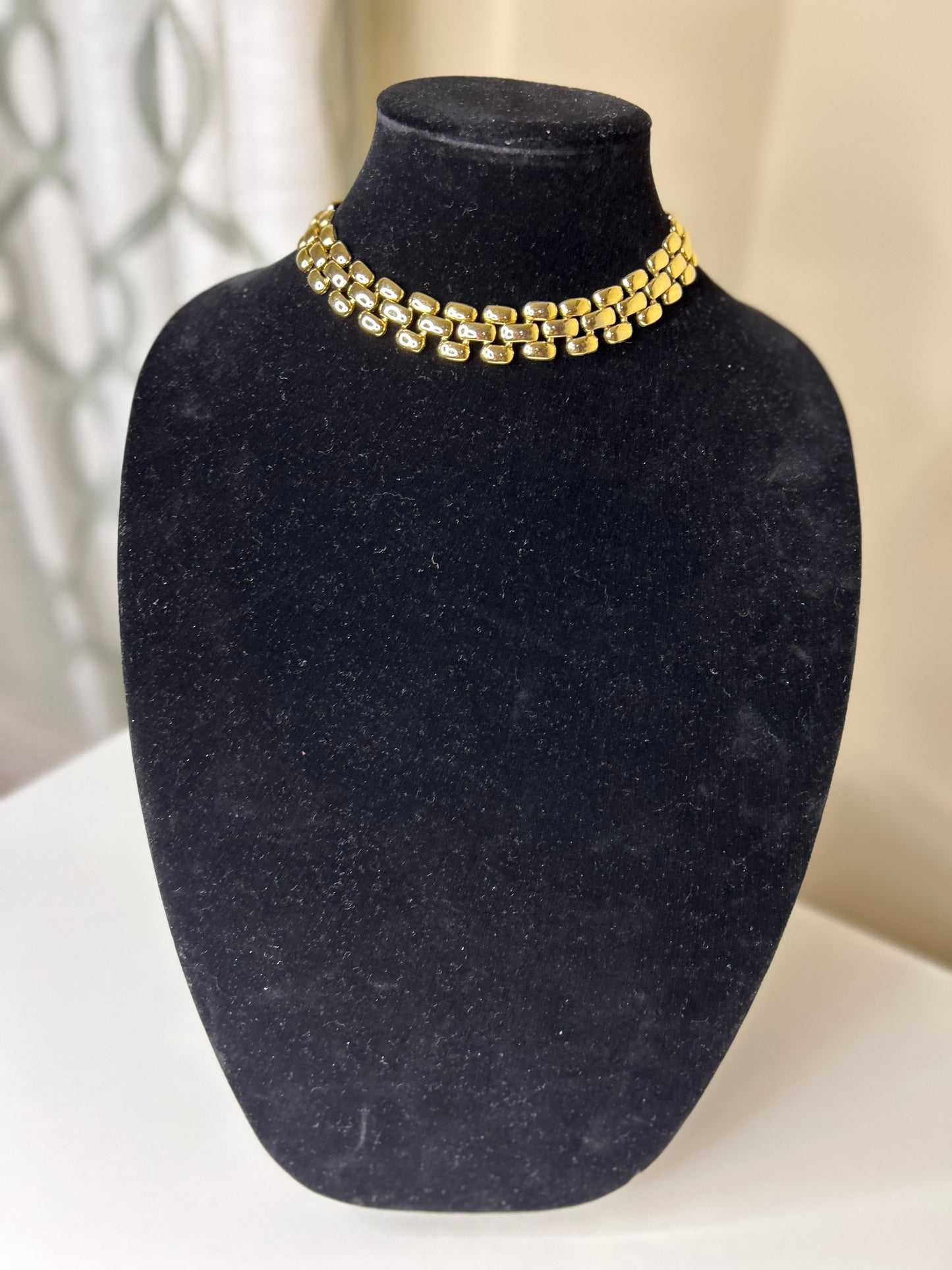 Goldtone Vintage Necklace