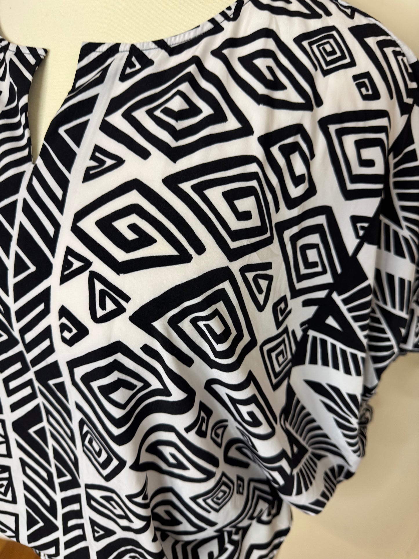 Chico’s Black and White Abstract Print Shirt