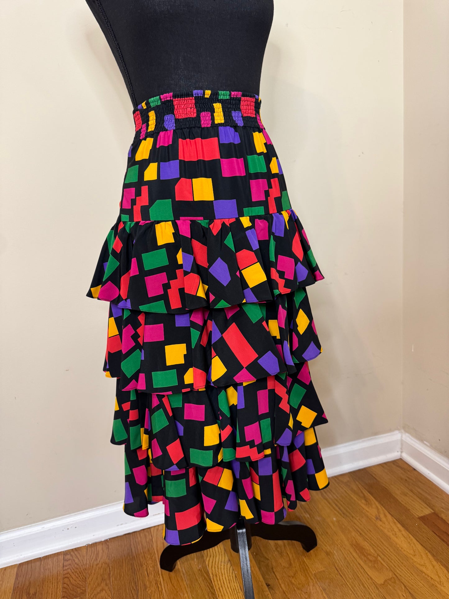 Vtg Abstract Print Multi-tiered Skirt