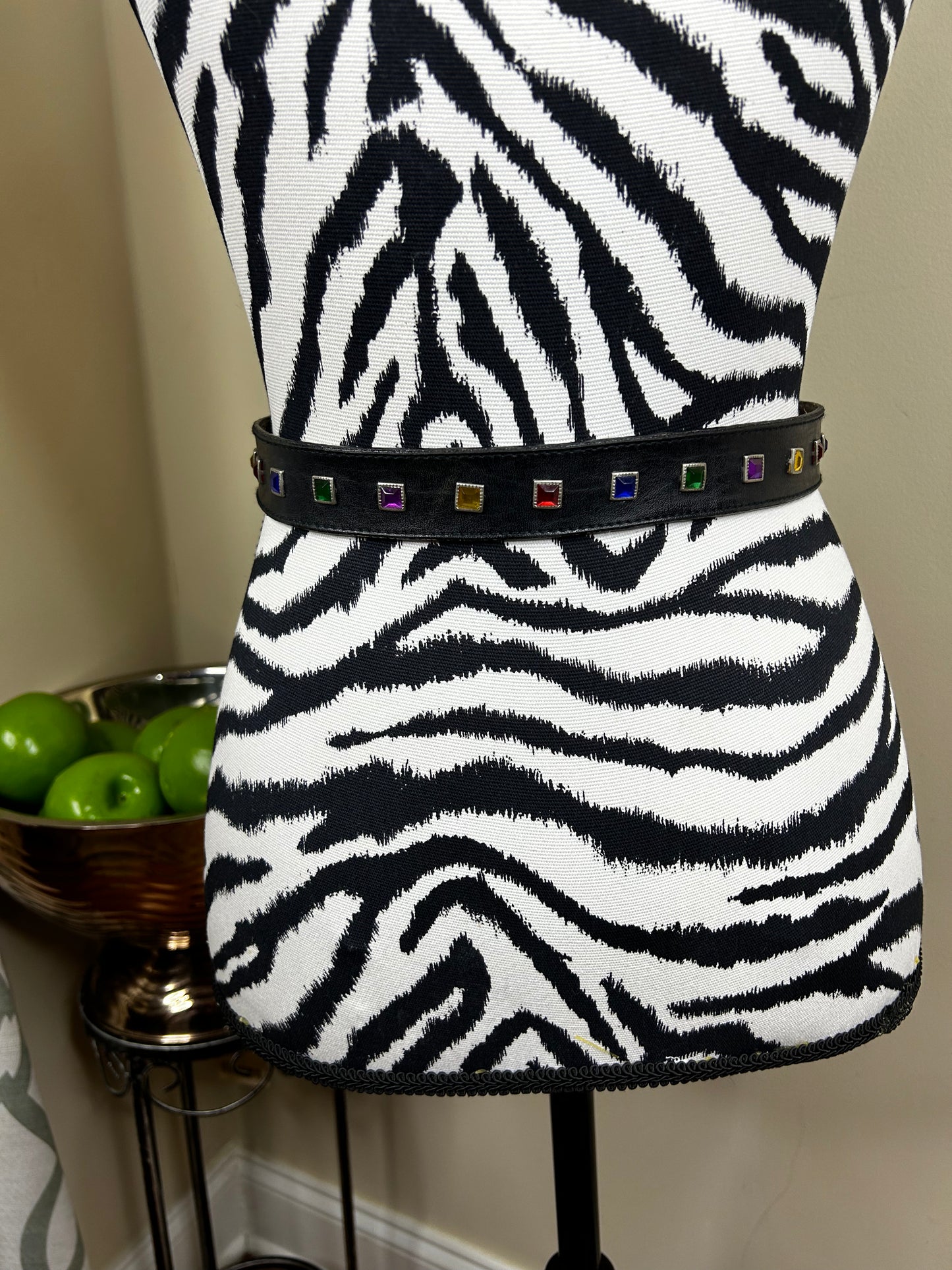 Vtg Bejeweled Genuine Leather Belt