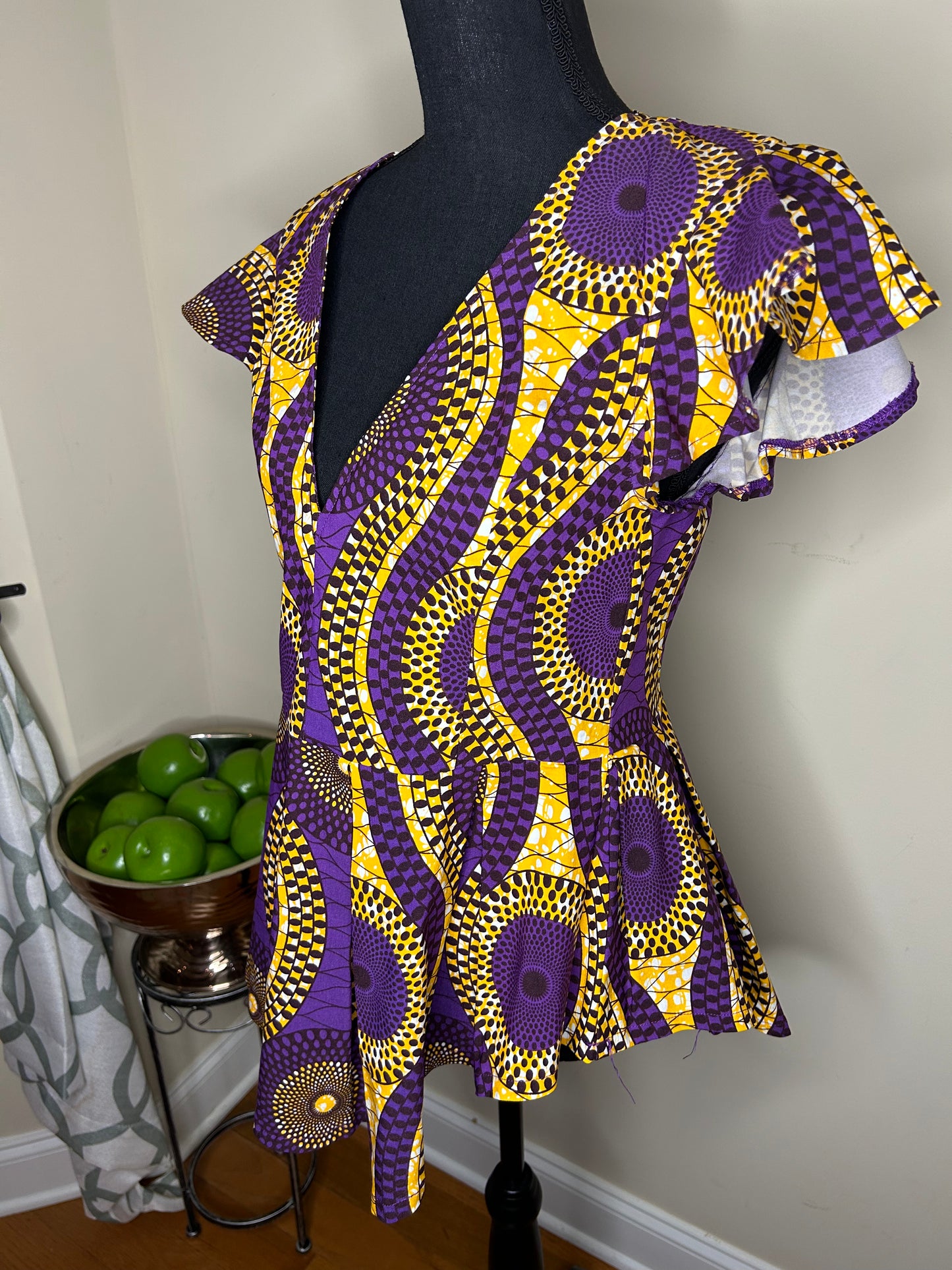 D’IYANU Peplum Top NWT