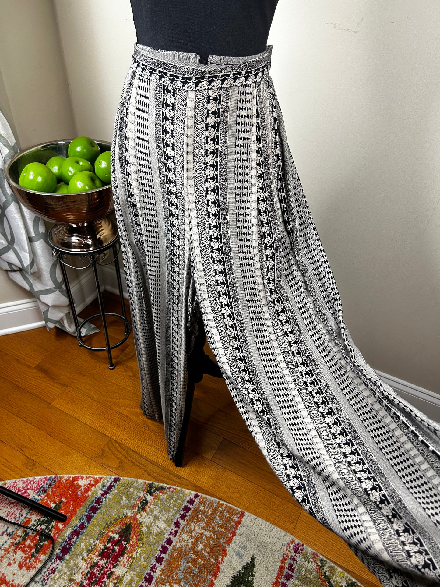 Vintage Abstract Print Pants