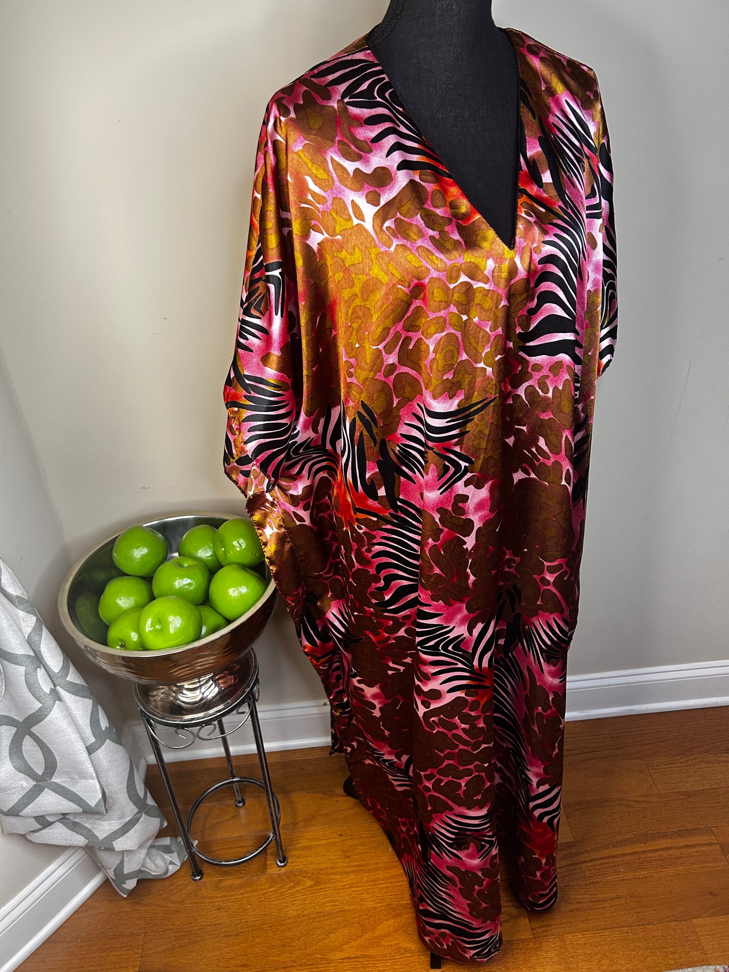 ASHRO Pink Animal Mix Print Kaftan