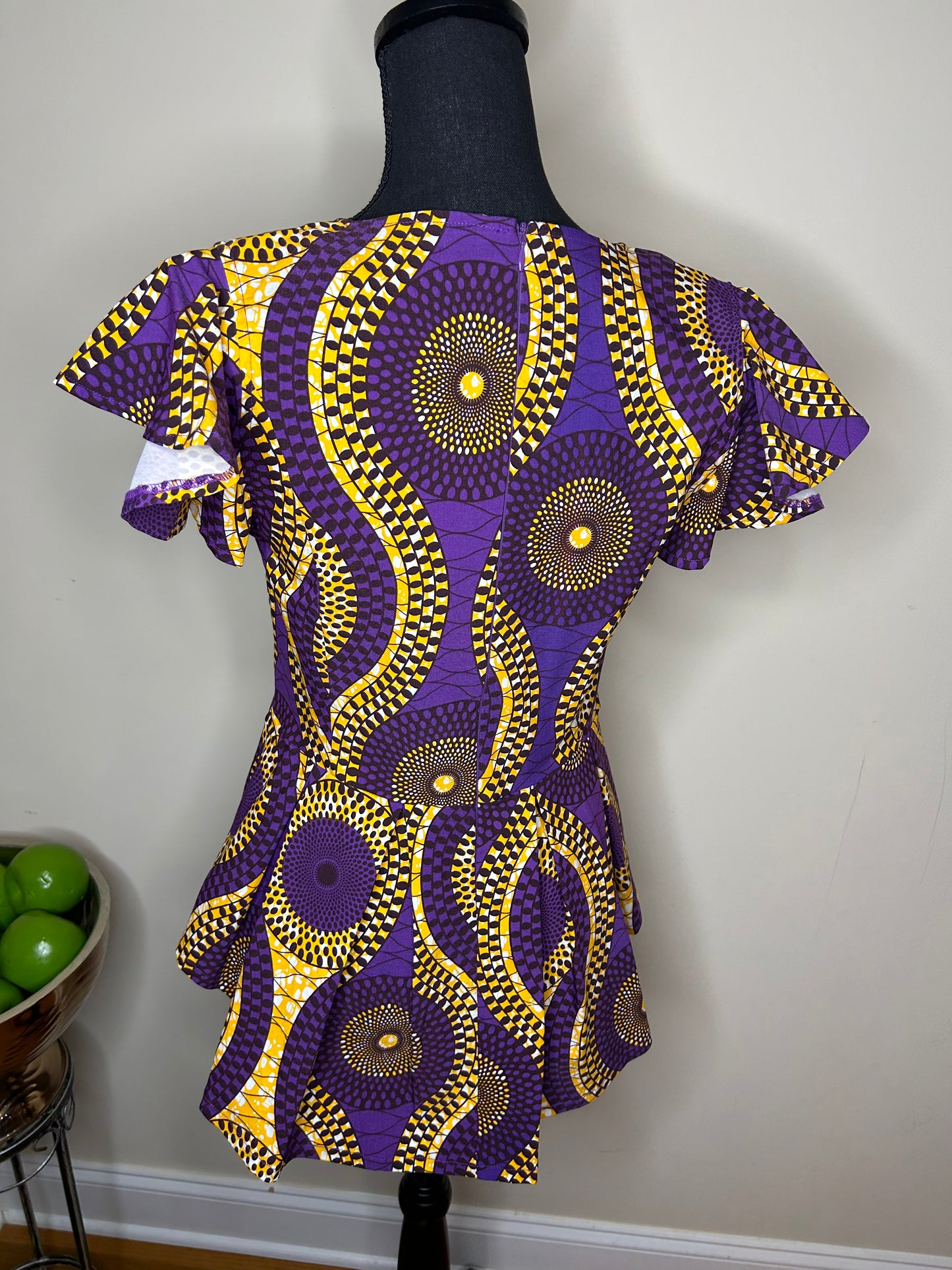 D’IYANU Peplum Top NWT