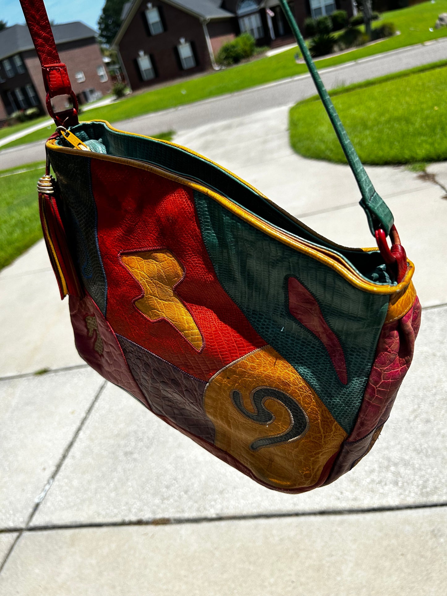 Multicolor Sharif