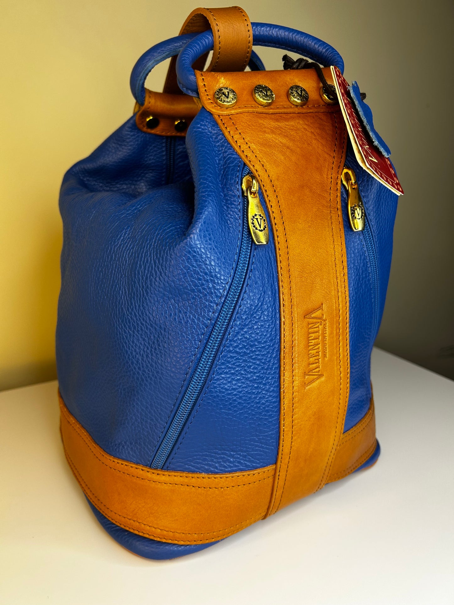 Valentina Vintage Bucket Bag(NWT)