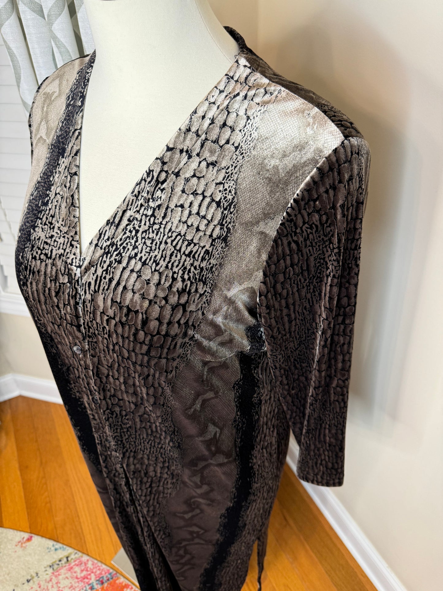 Vintage Ronni Nicole II by Ouida Metallic Animal Print Velvet Duster