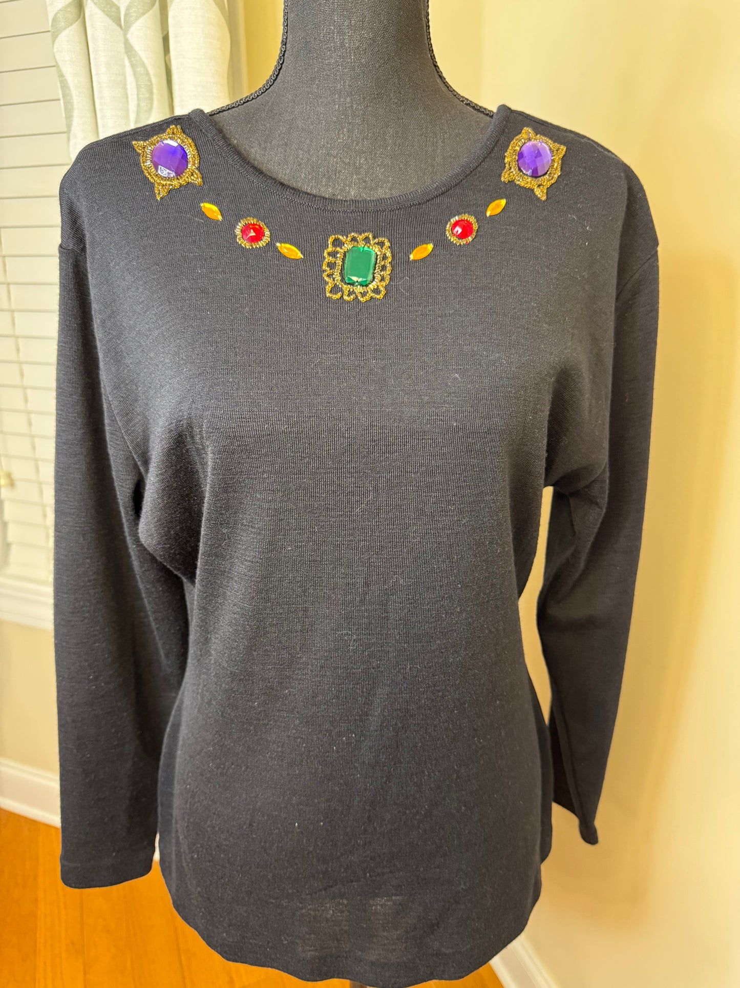 Vtg Collections Bejeweled Sweater Shirt
