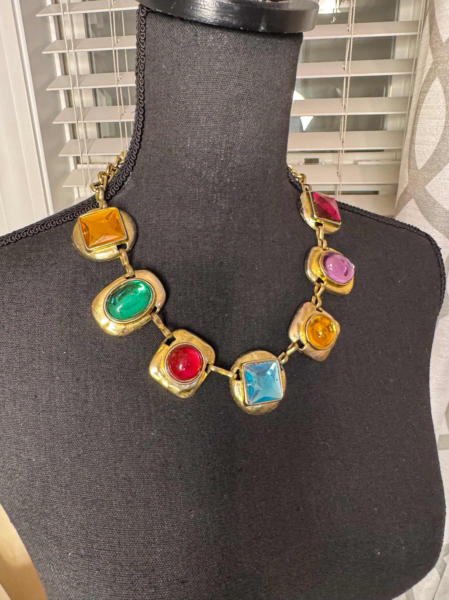 Cabochon Necklace