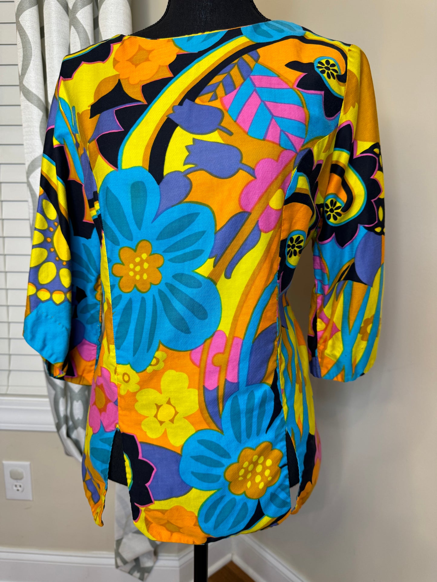 Vtg Sunny South Multicolor Floral Shirt