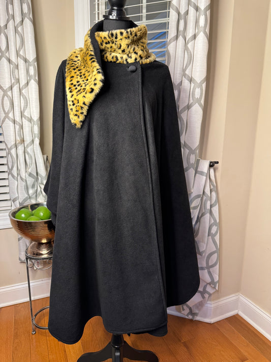 Vtg Betmar Faux Fur Collar Cape