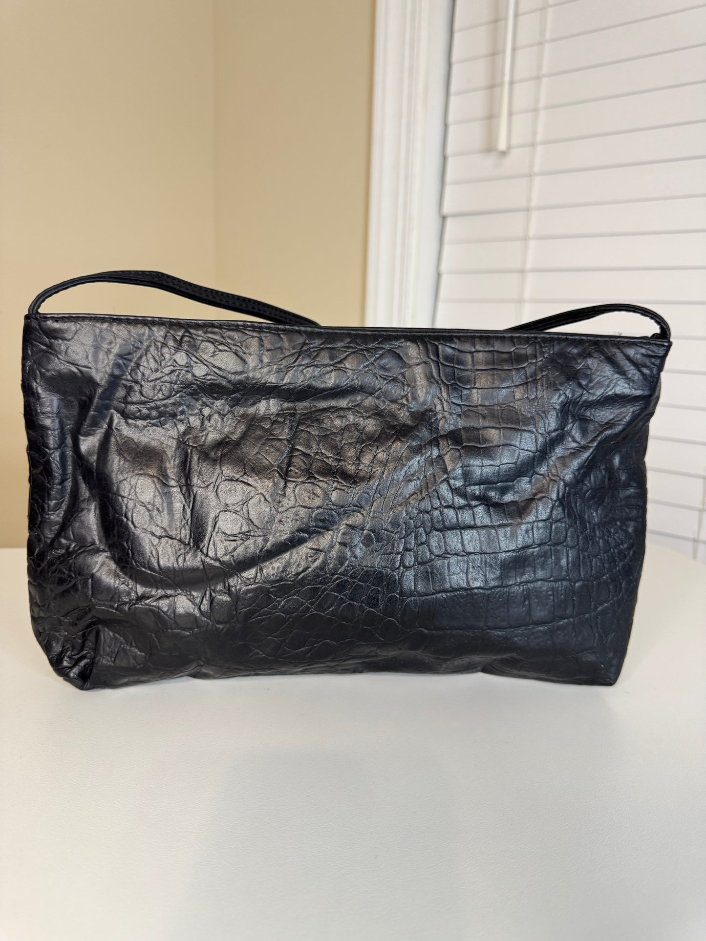 Vtg Fifth Avenue Tapestry Clutch with Strap