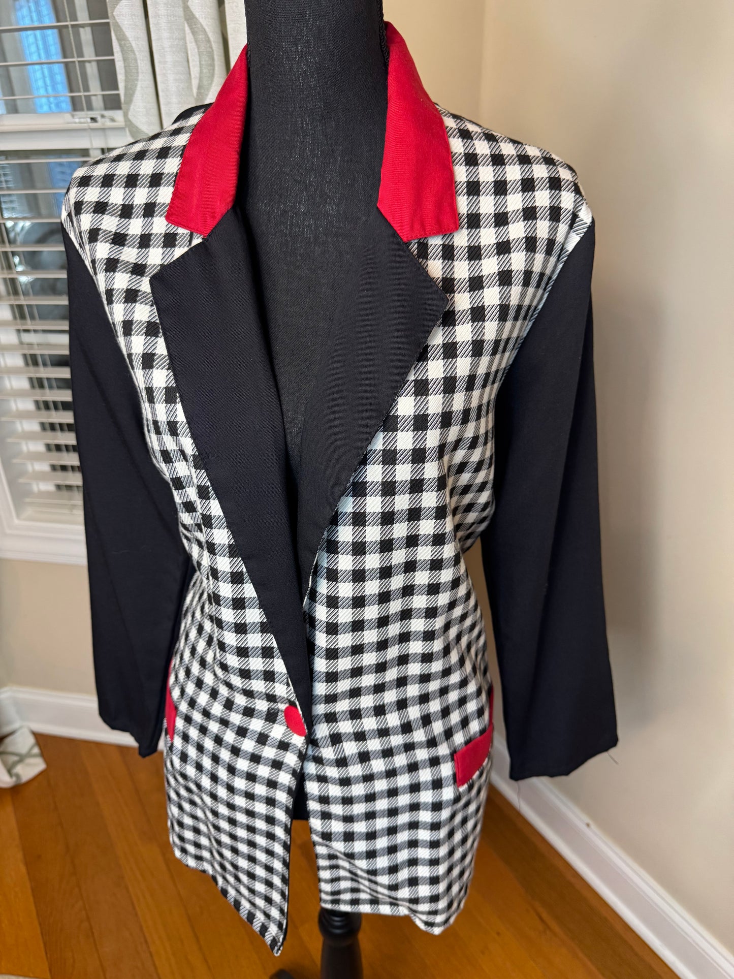 Vintage Bobbie Brooks Houndstooth Blazer