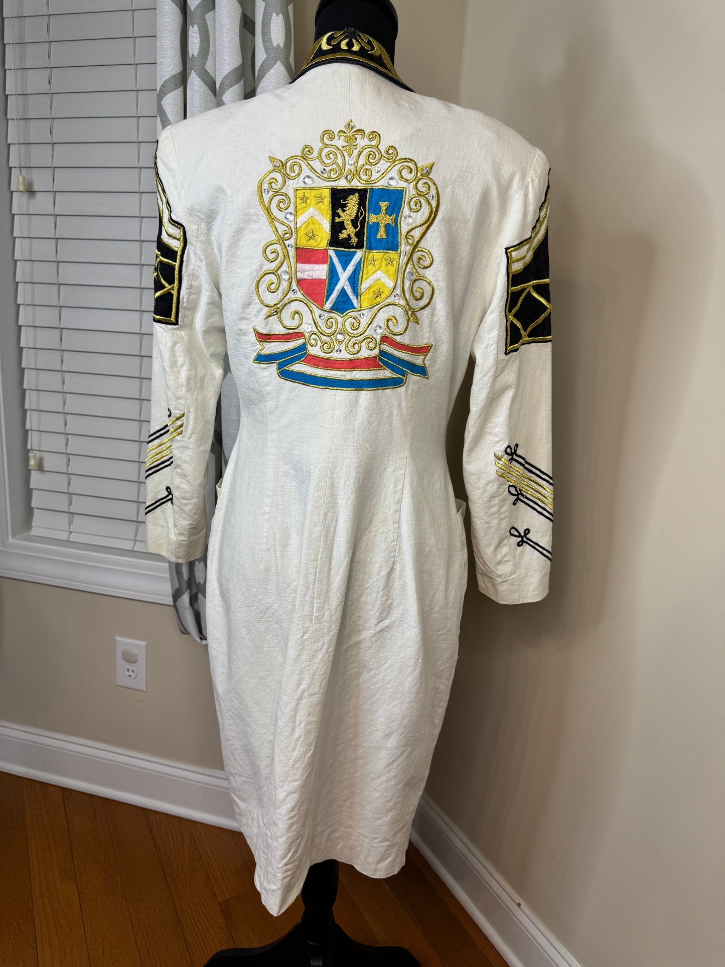 IBE Embroidered Vintage Dress