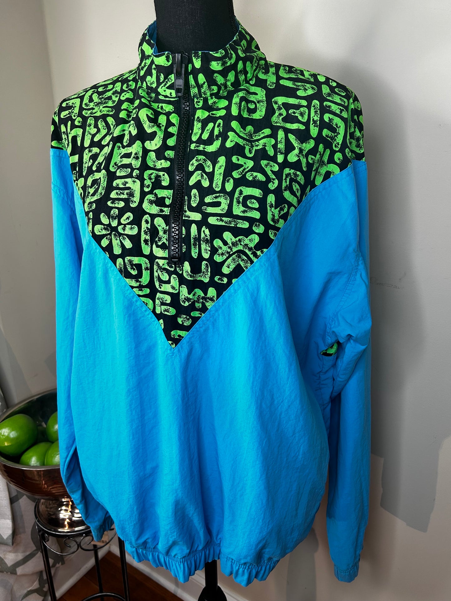 Vintage Pullover Bomber
