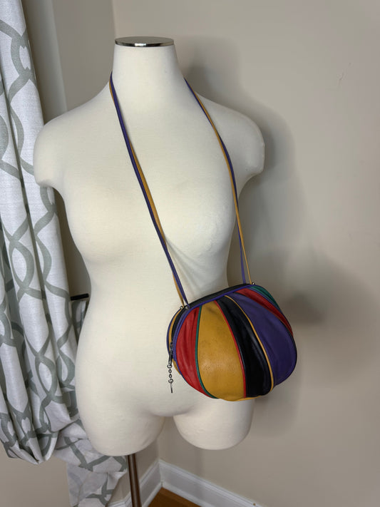 Brio! Vintage Balloon Purse