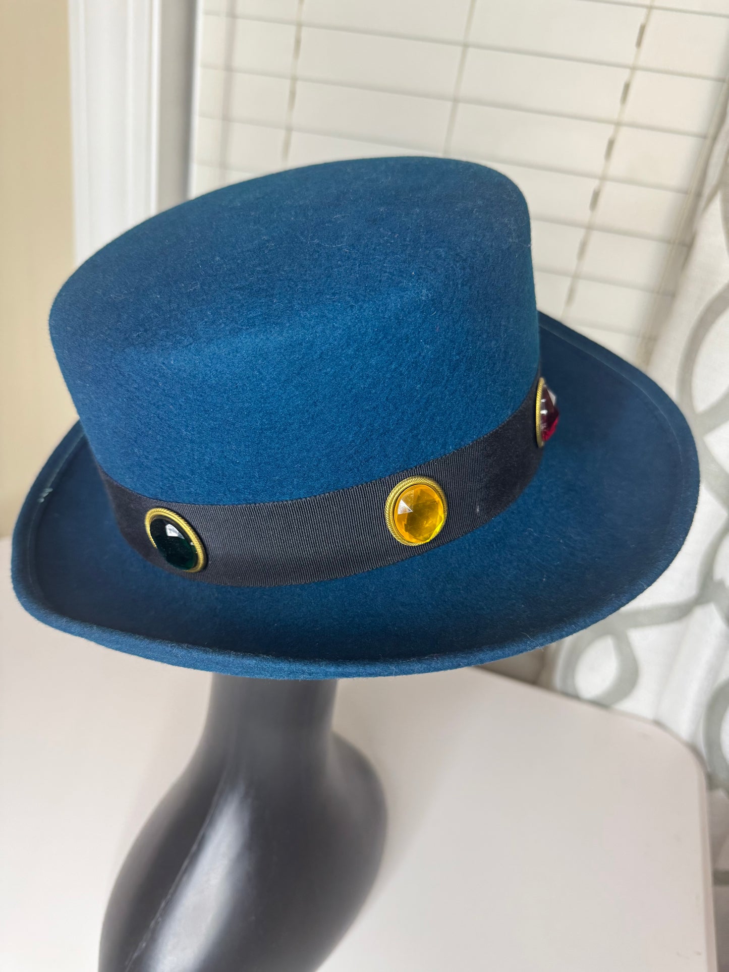 Vintage 70s/80s Jeweled by Ernie Wool Doeskin Felt Bollman Boater Hat