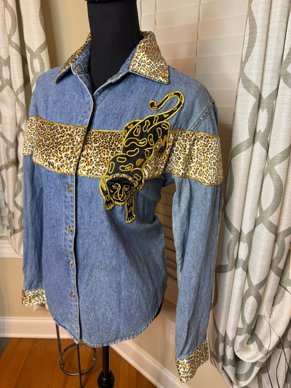 Vtg Zanadi Denim Embroidered Shirt with Clear Gems