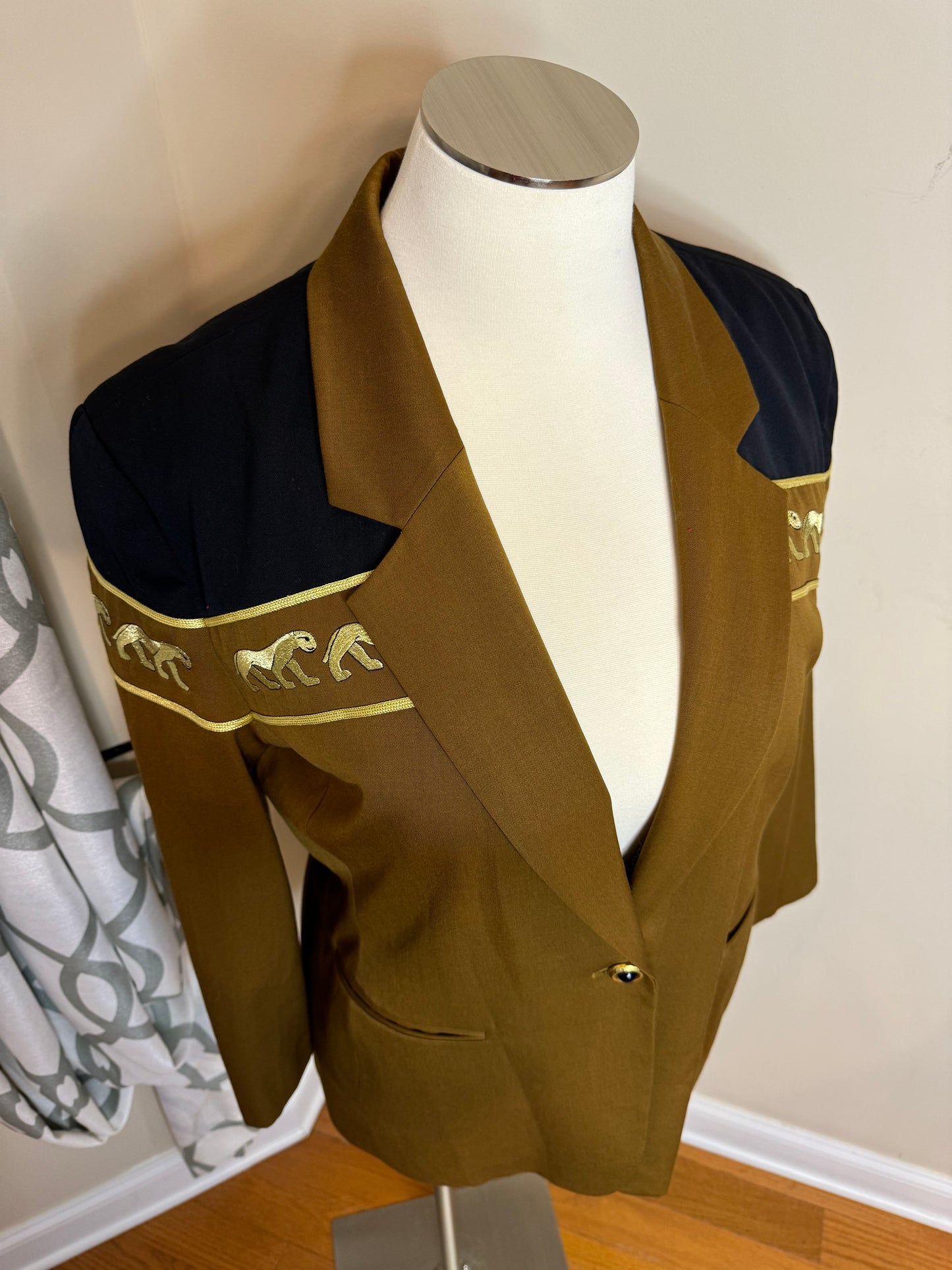 Bloomingdales Plus Size Blazer with Gold Lioness Embroidery