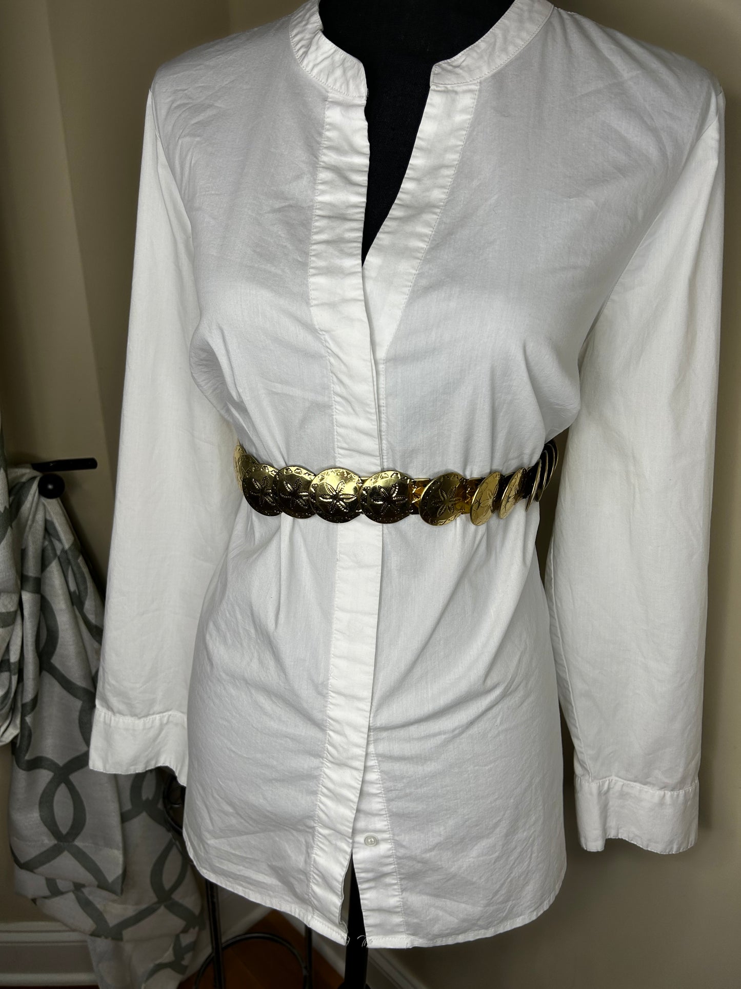 Gold Vintage Coin Belt with Seashell Design