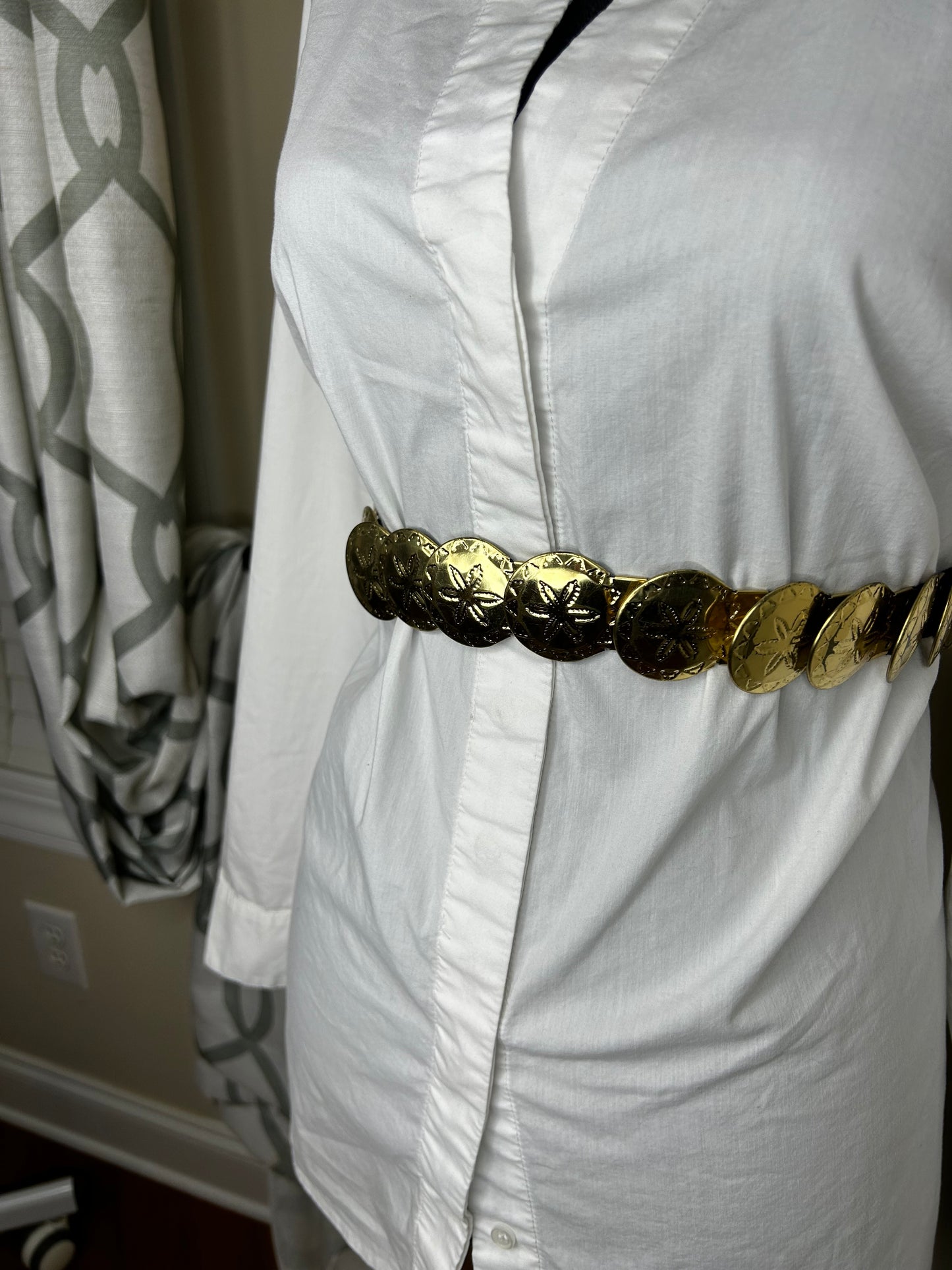 Gold Vintage Coin Belt with Seashell Design