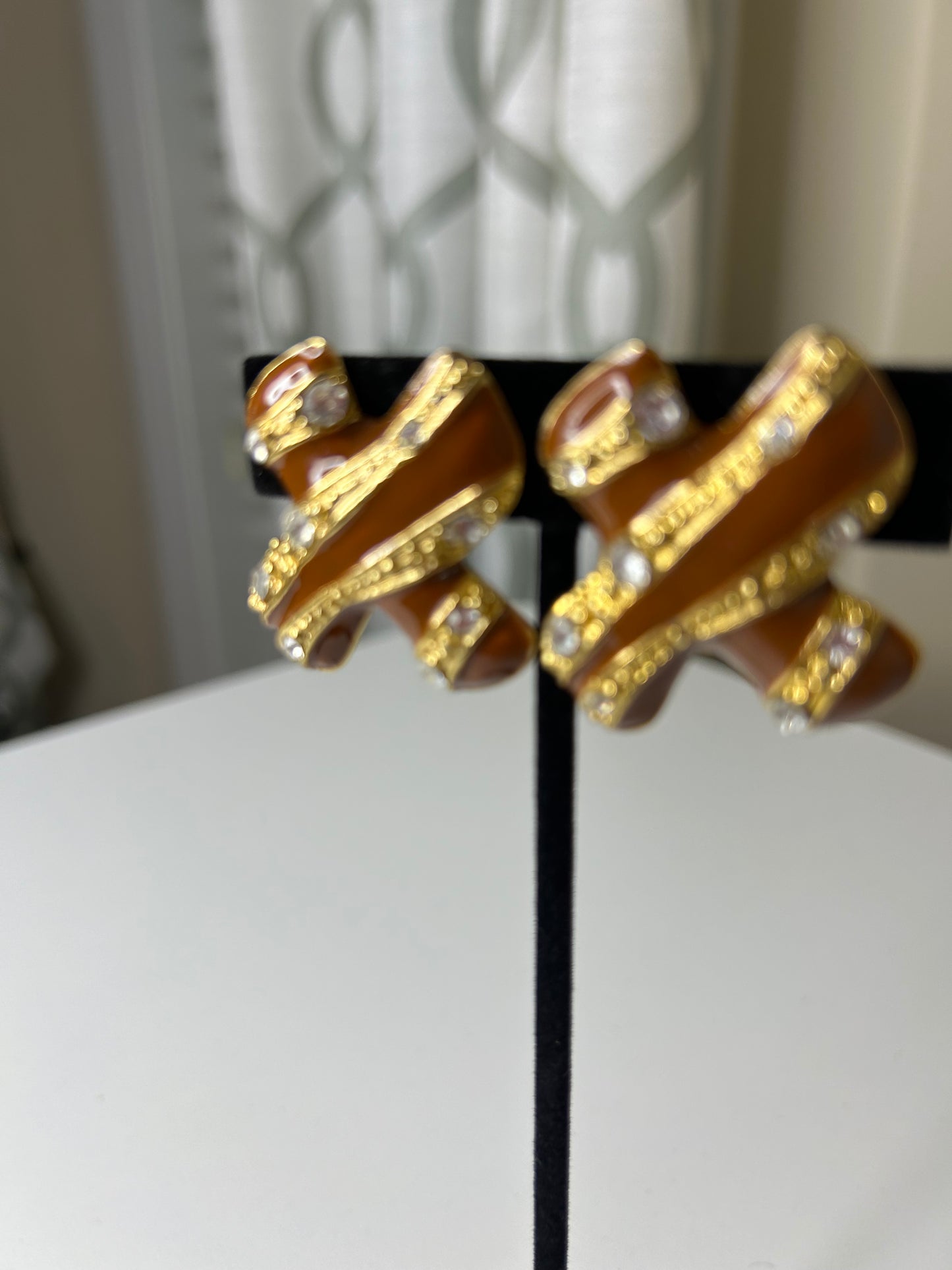 Image Brand Vintage Diamond Accented "Kisses" Clip-on Earrings