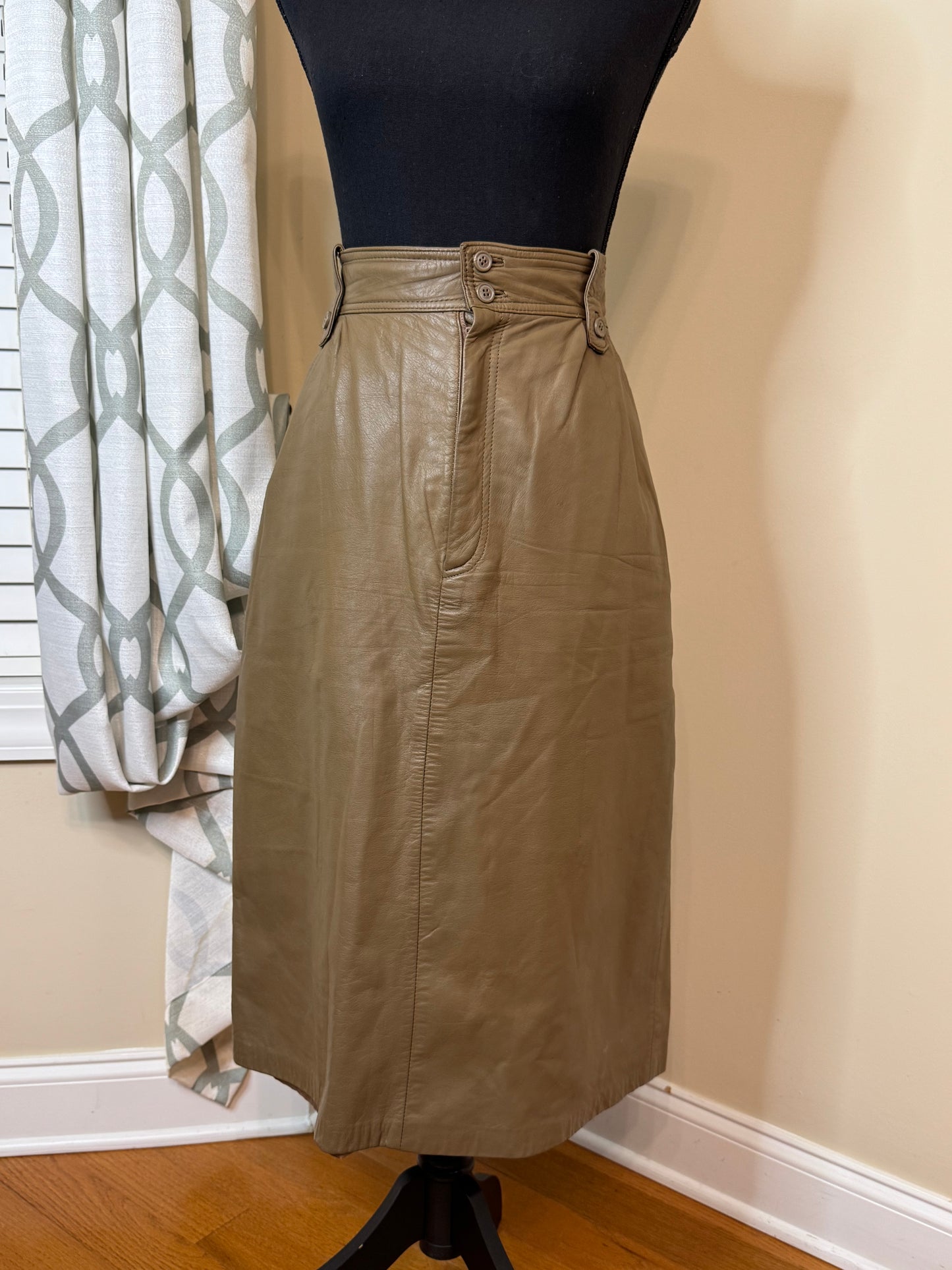 Toffs 100% Genuine Leather Skirt