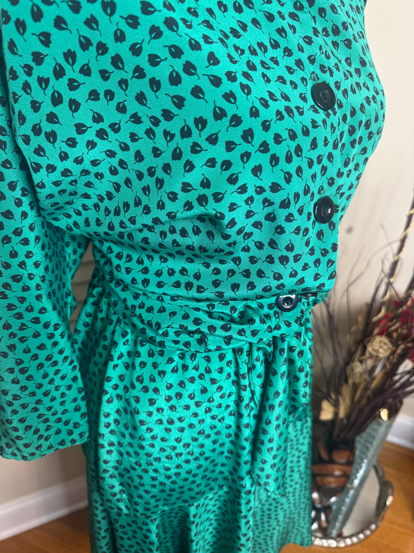 Lady Carol Vintage Dolman Sleeve Tie-Waist 2-Piece Skirt Set