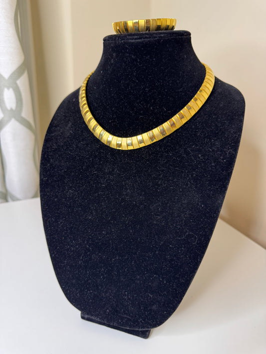 Vintage Avon Gold Tone Satin Polish Status Omega Cleopatra Necklace and Bracelet Set