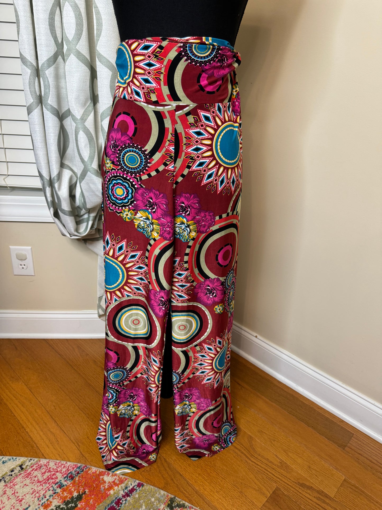Win Win Multi Print Palazzo Pants