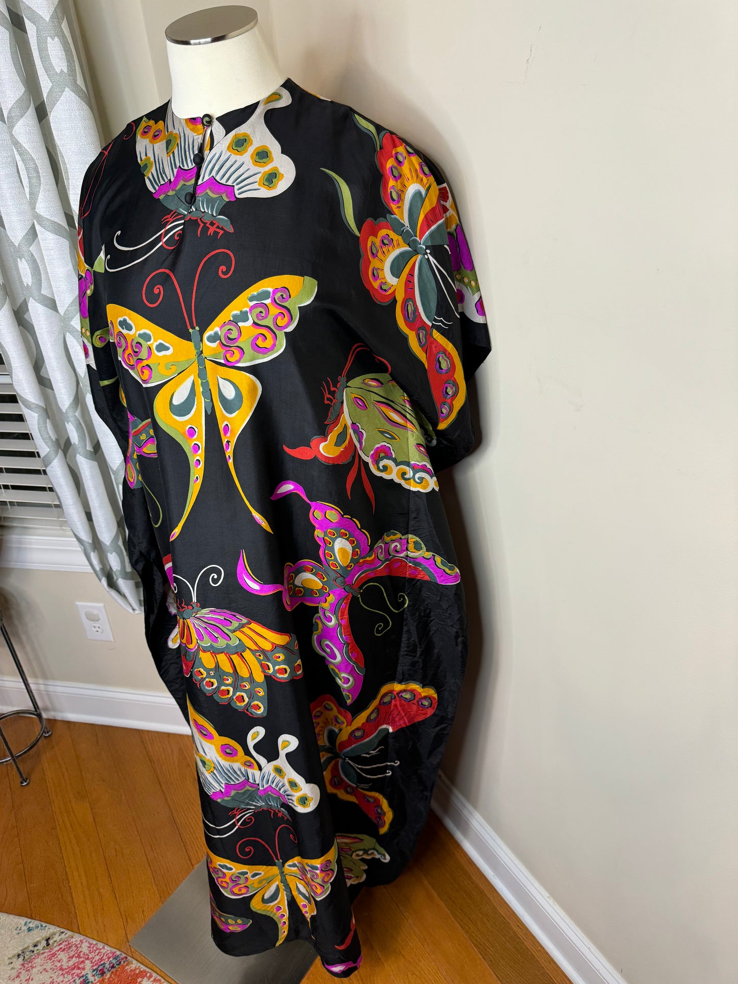 Thai Silk Glam 80's Butterfly Caftan Smithsonian Institution Gift Catalog 1985 Wearable Art MuuMuu